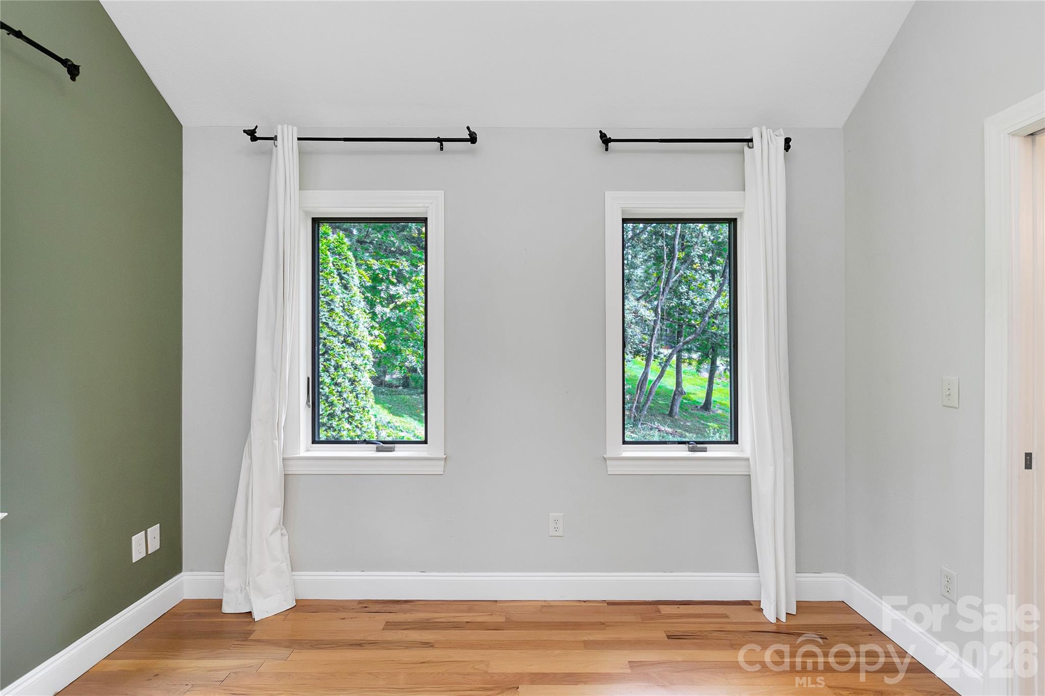 72 Memory Lane Property Photo 31