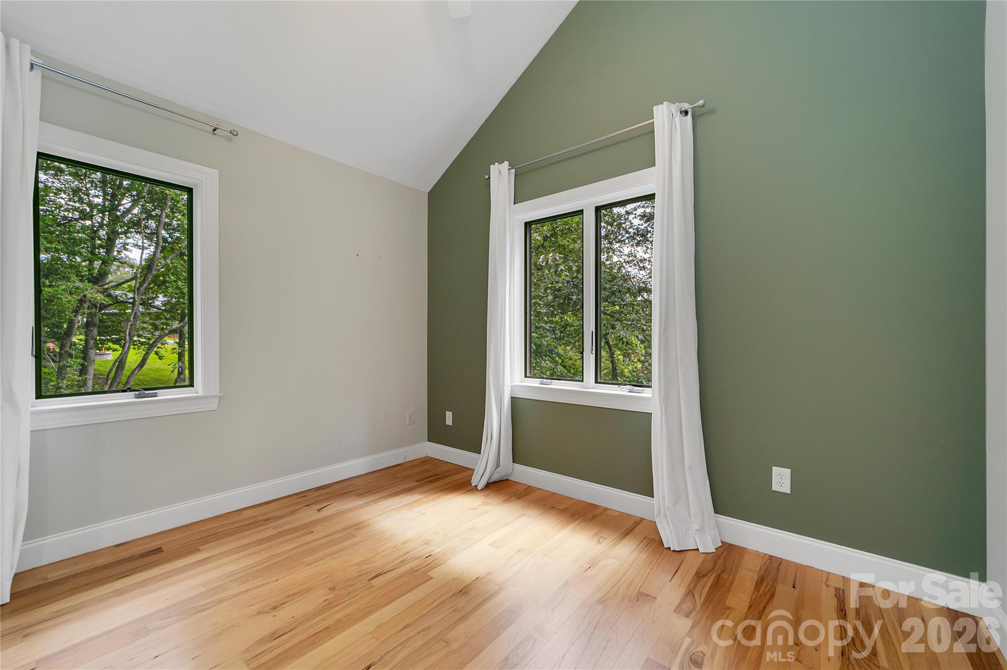 72 Memory Lane Property Photo 36