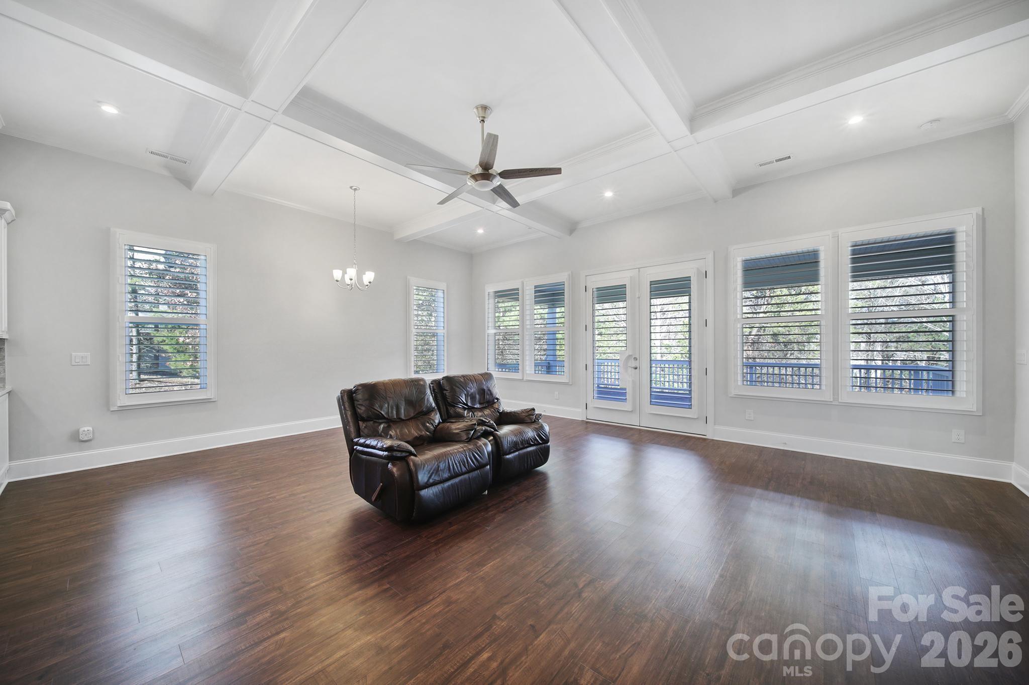 3509 Aqua Point Drive Property Photo 14