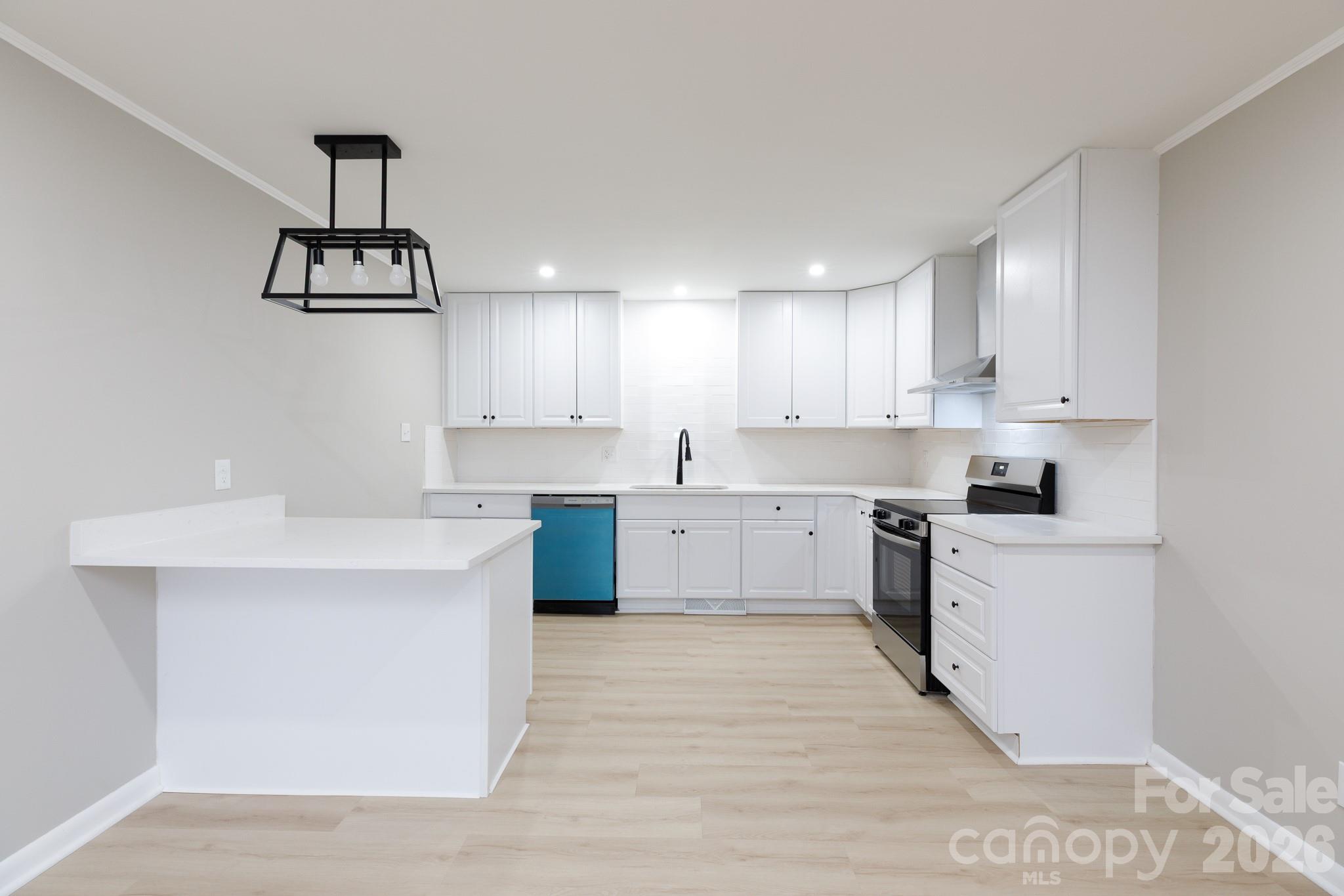 1621 Stonehill Place Property Photo 14