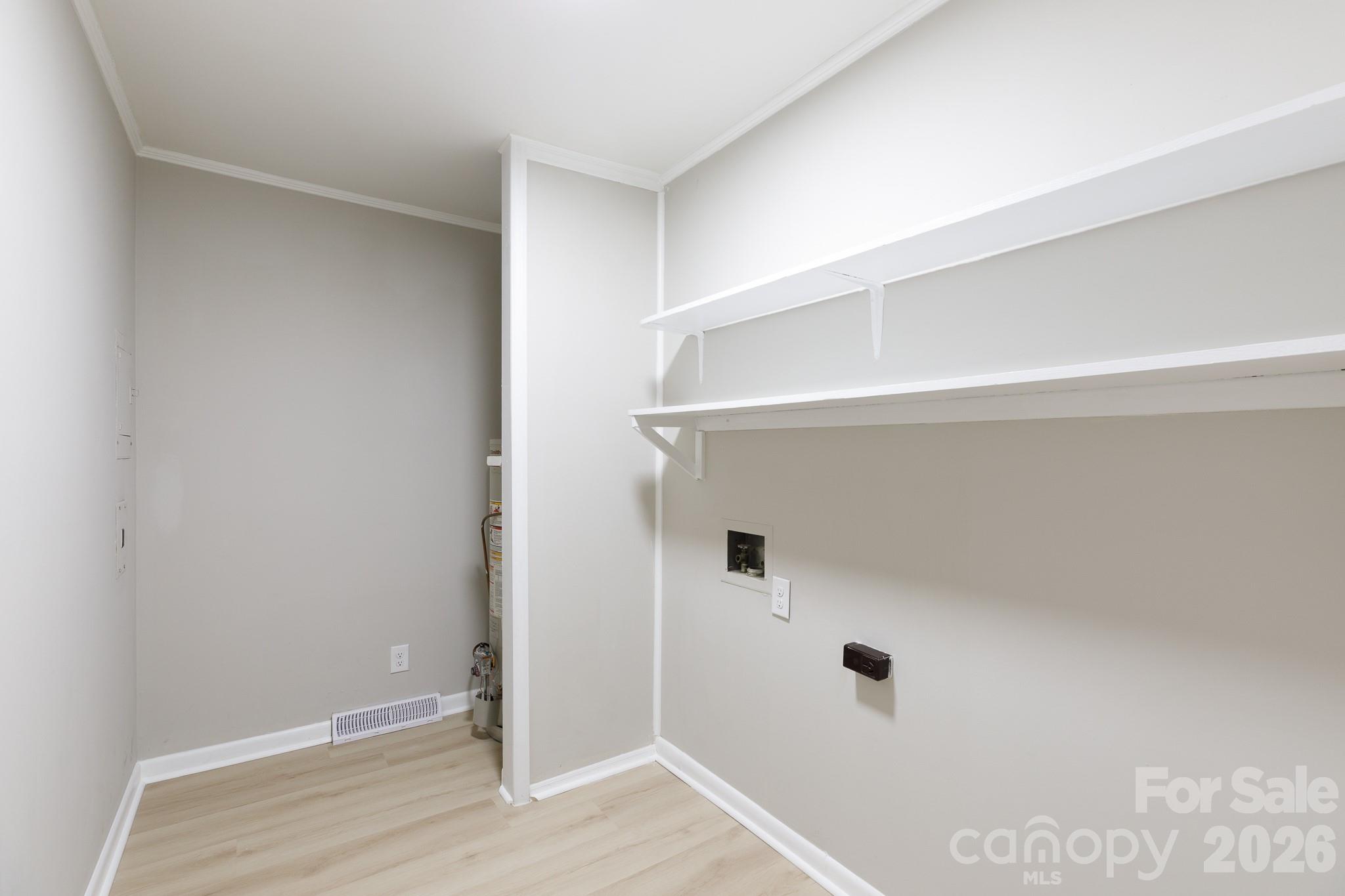 1621 Stonehill Place Property Photo 32