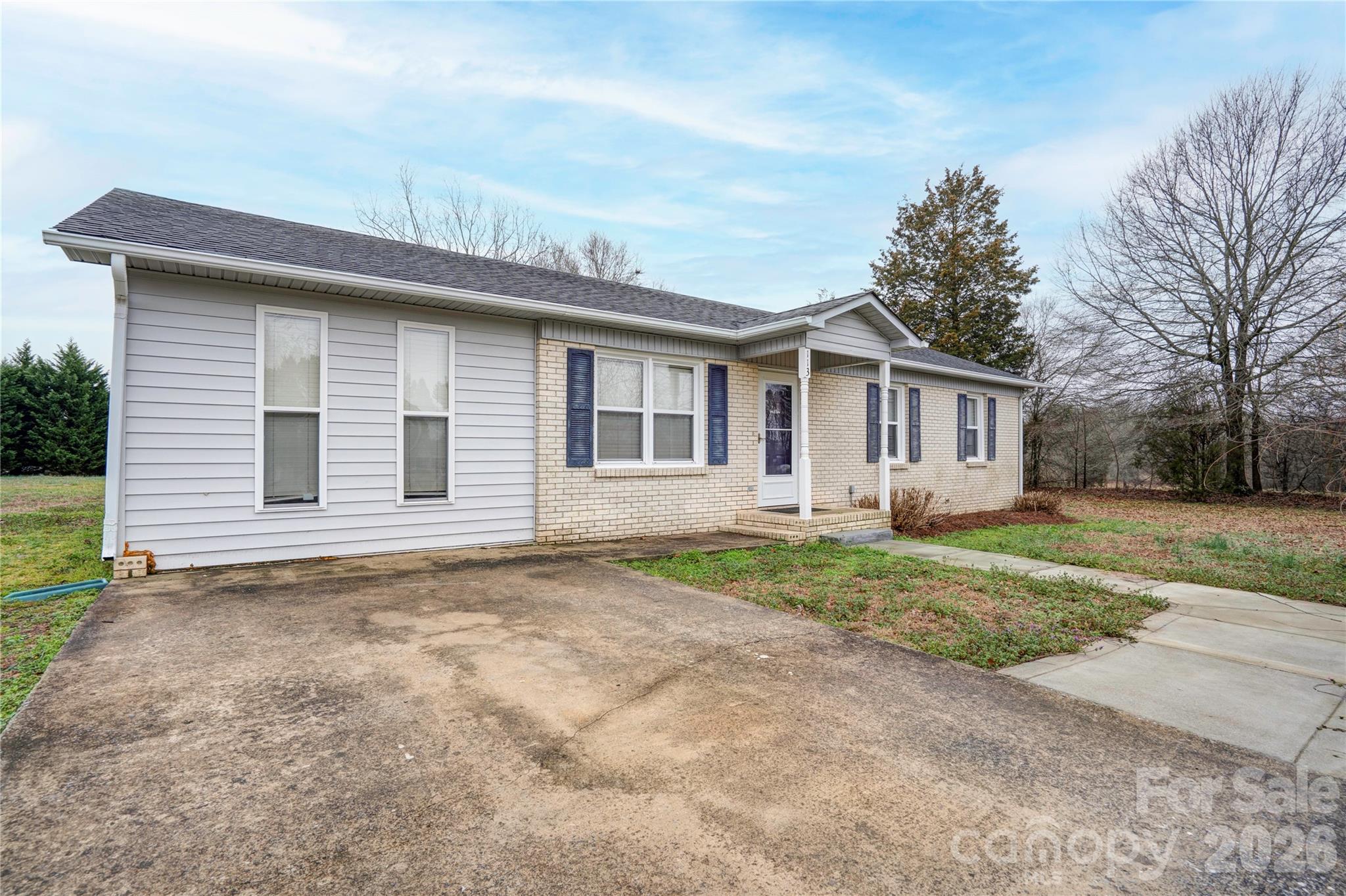 113 Hicks Road Property Photo 1