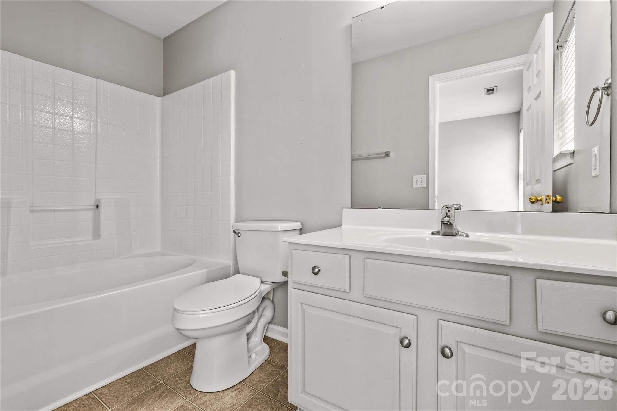1272 Liberty Bell Court Property Photo 16