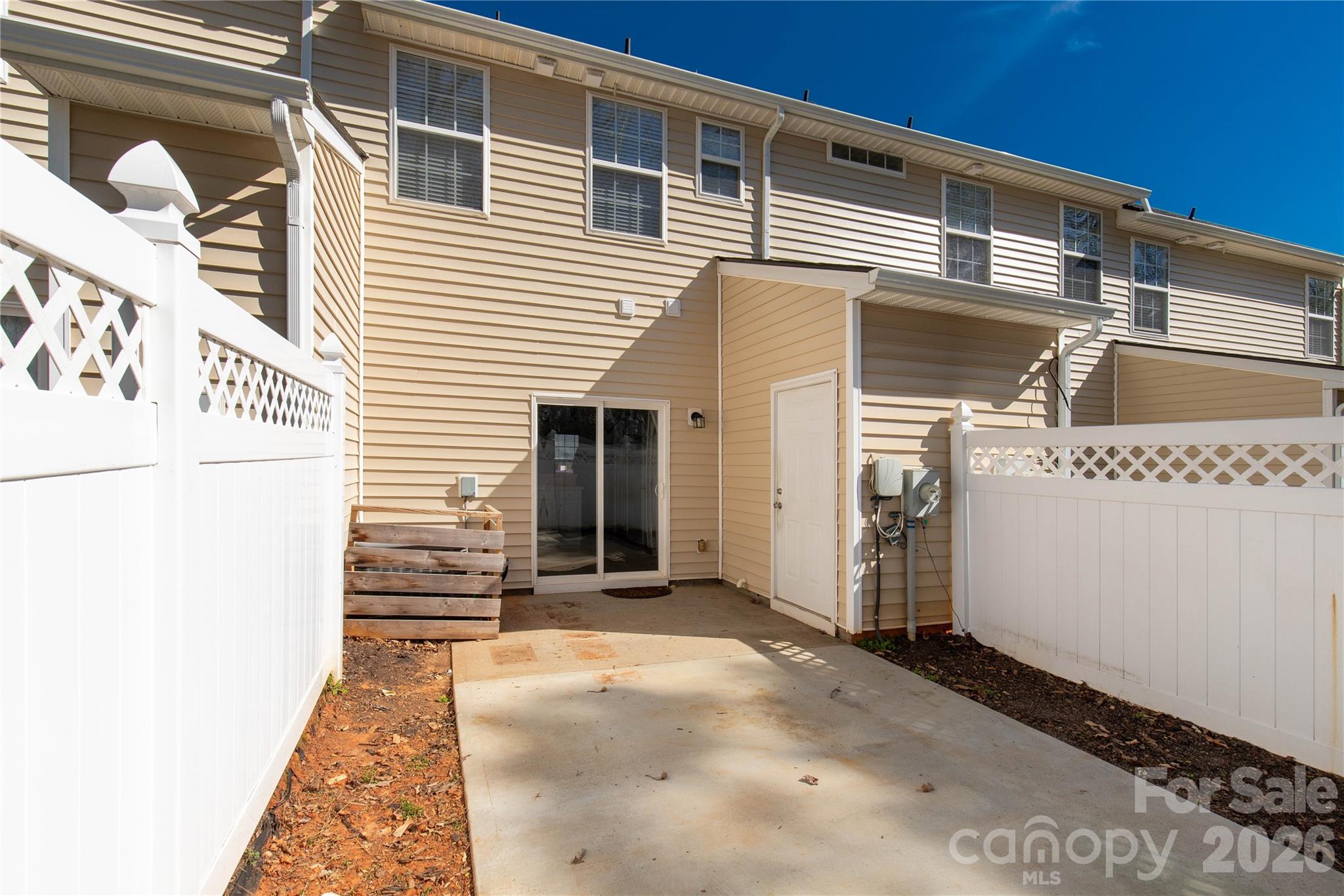 1272 Liberty Bell Court Property Photo 24