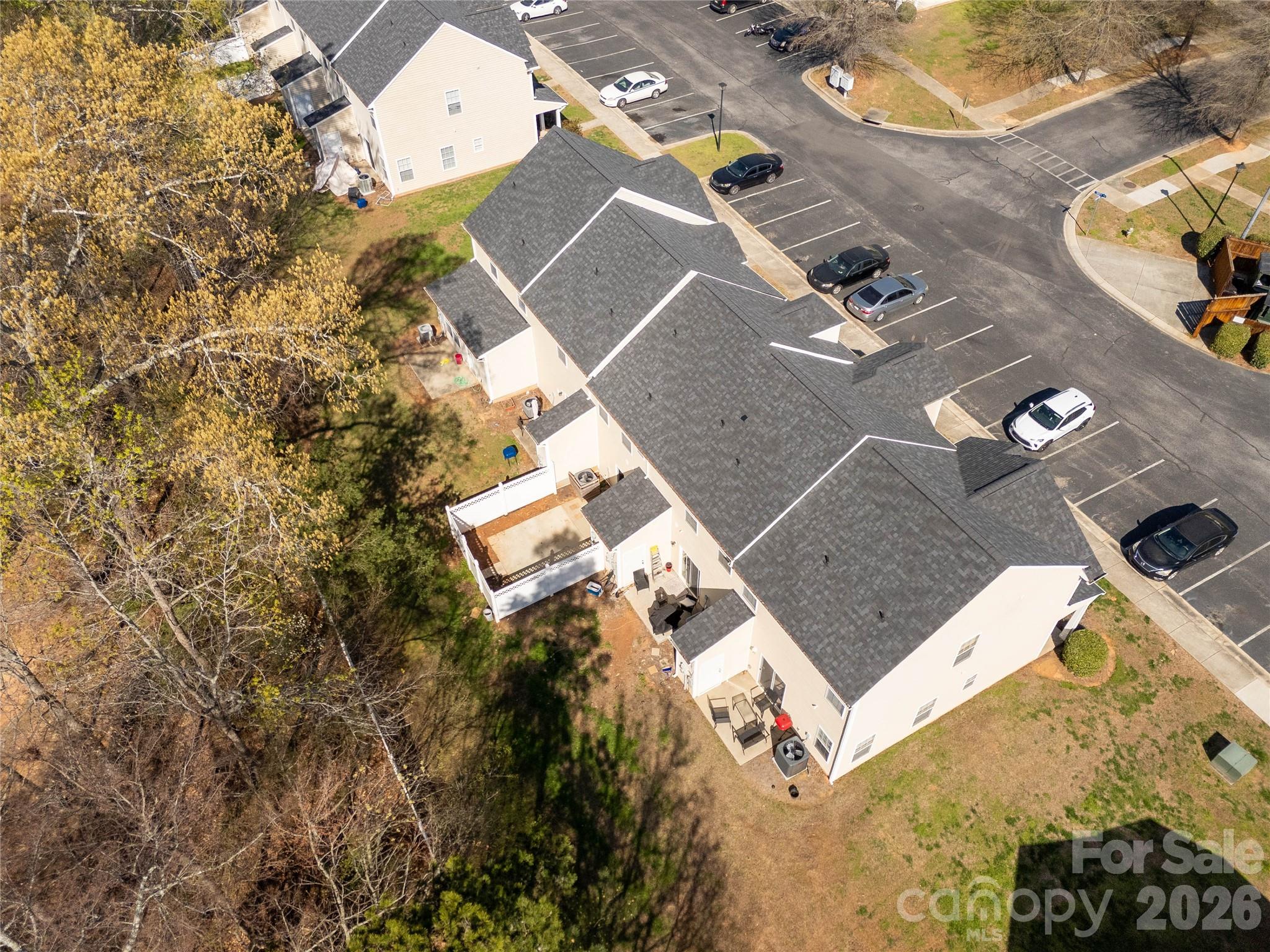 1272 Liberty Bell Court Property Photo 26
