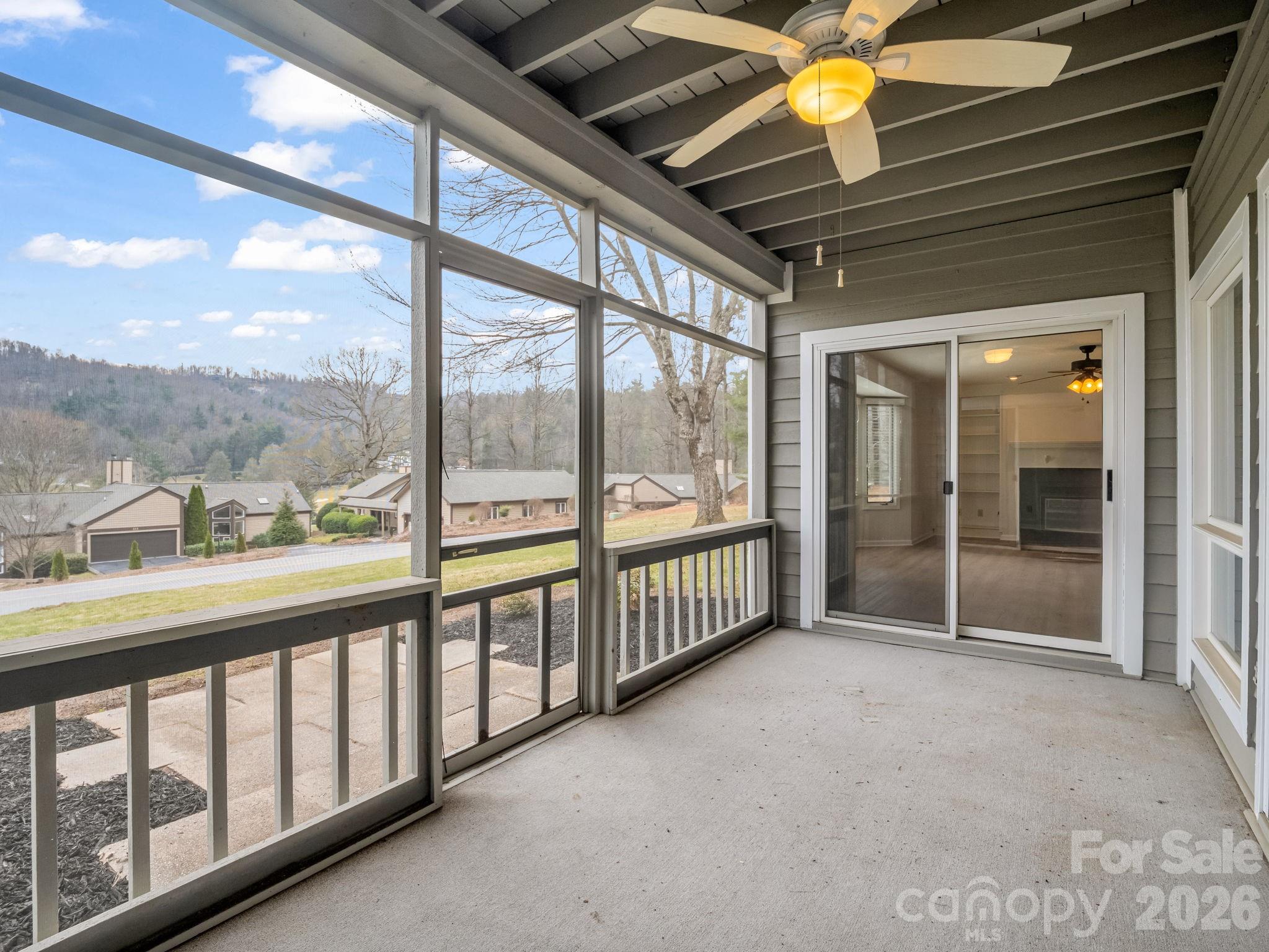 303 Golfside Drive Property Photo 21