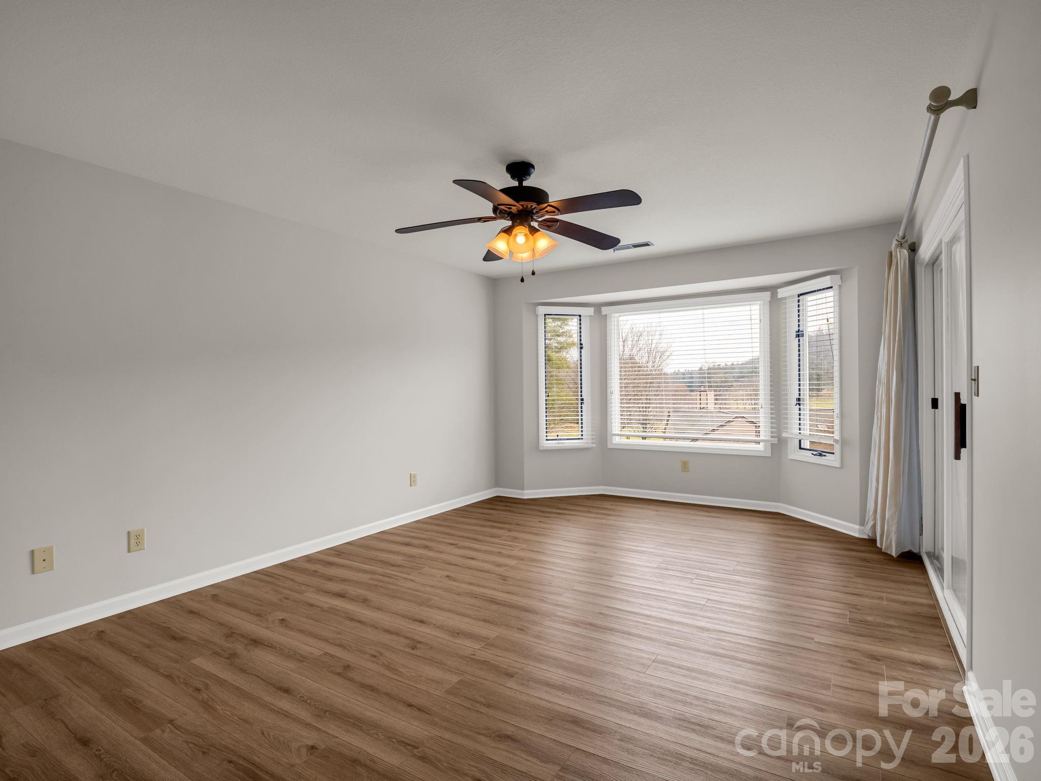 303 Golfside Drive Property Photo 22