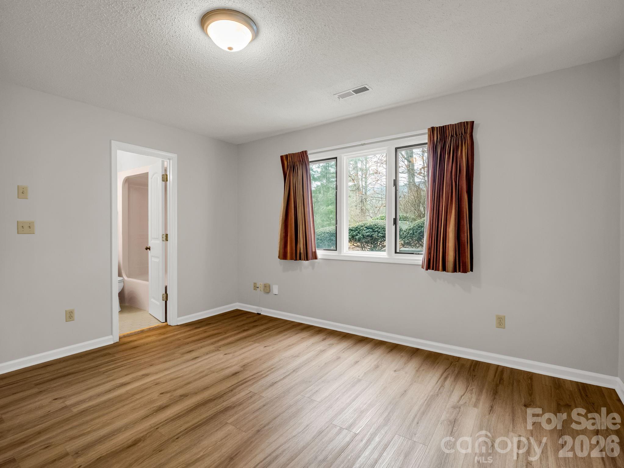 303 Golfside Drive Property Photo 29