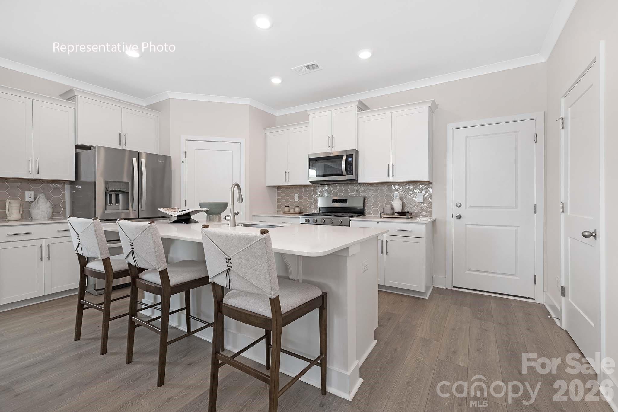 1078 Whistling Place Property Photo 6