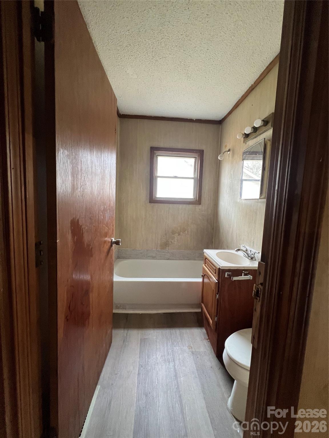 418 Orchard Street Property Photo 7