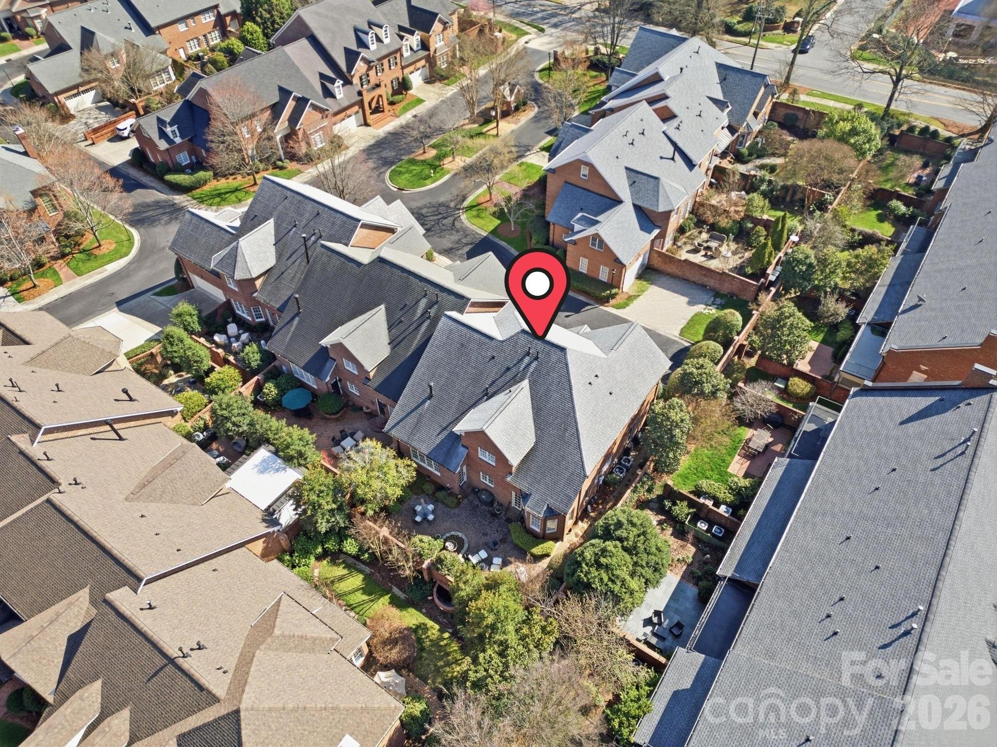 2917 Camden Park Place Property Photo 17