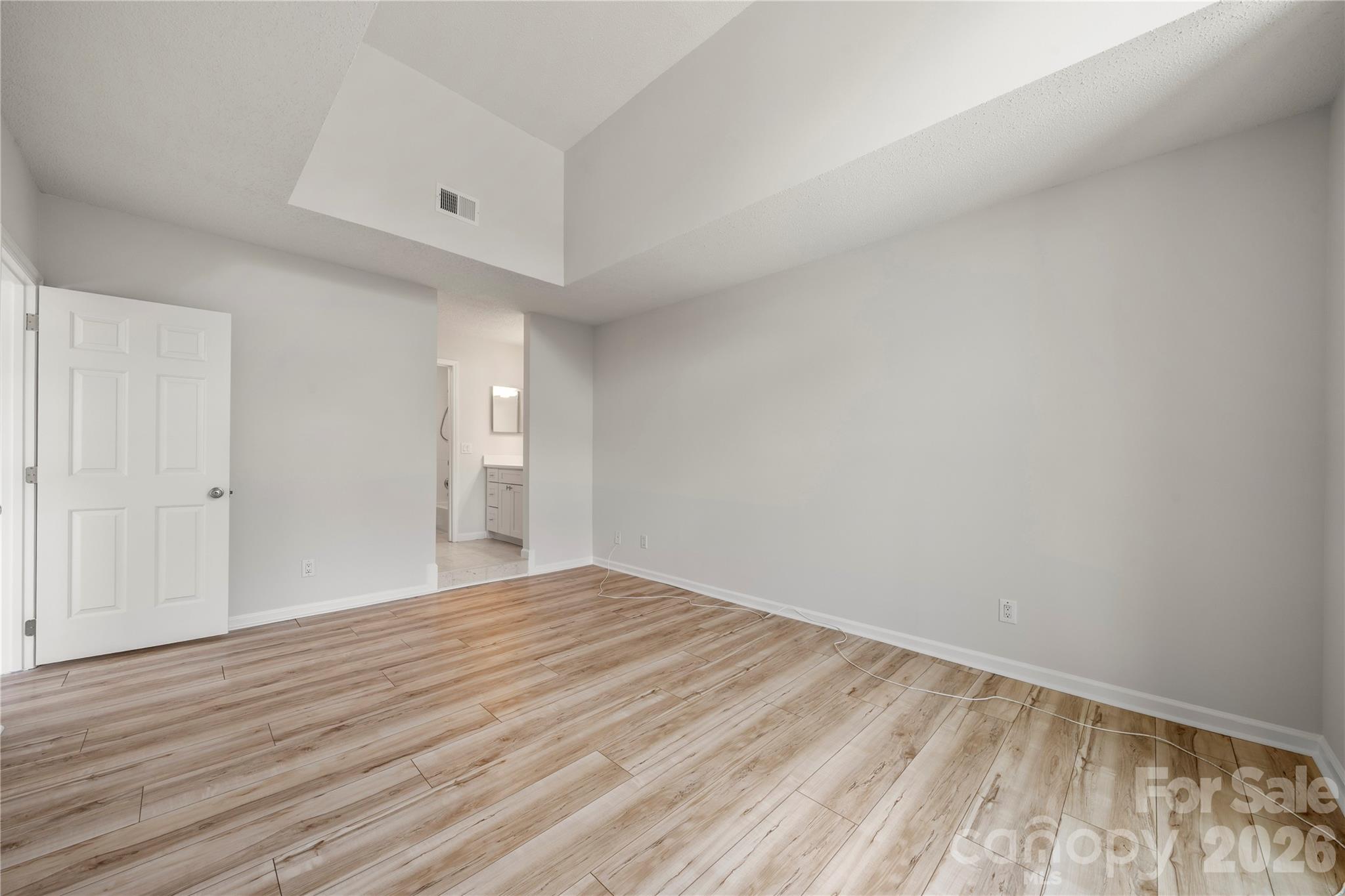 9037 J M Keynes Drive 28 Property Photo 23