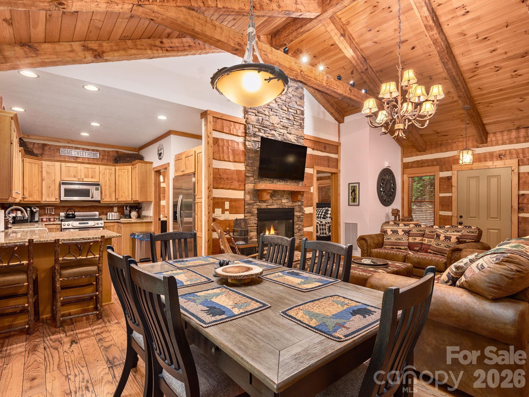 37 Grinnin Sun Road Property Photo 2