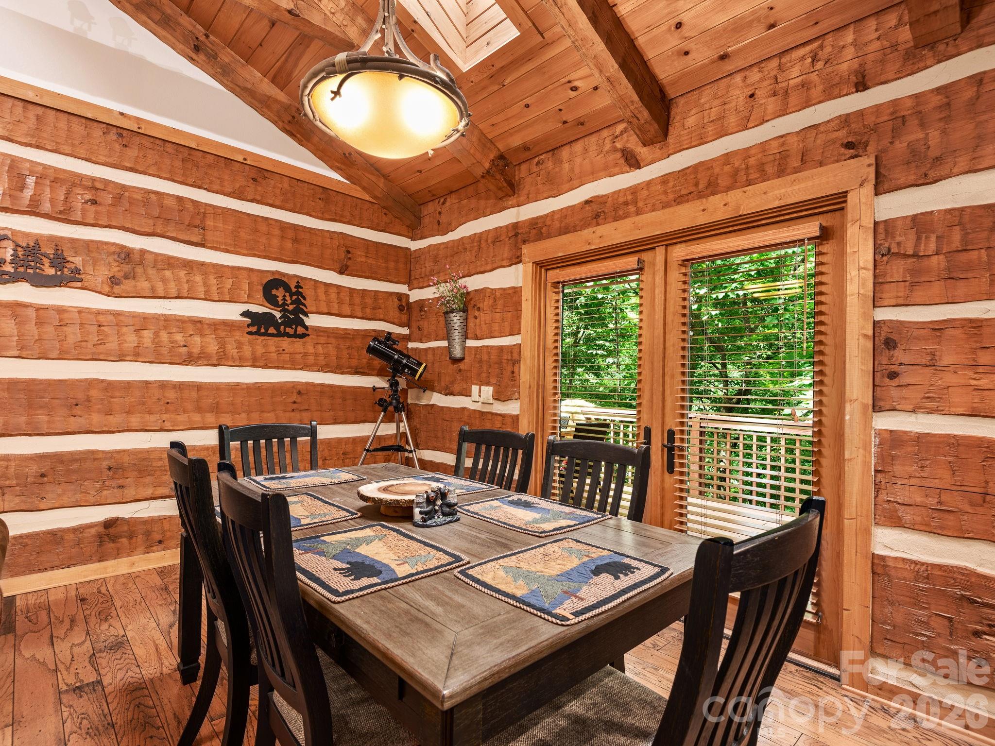 37 Grinnin Sun Road Property Photo 5