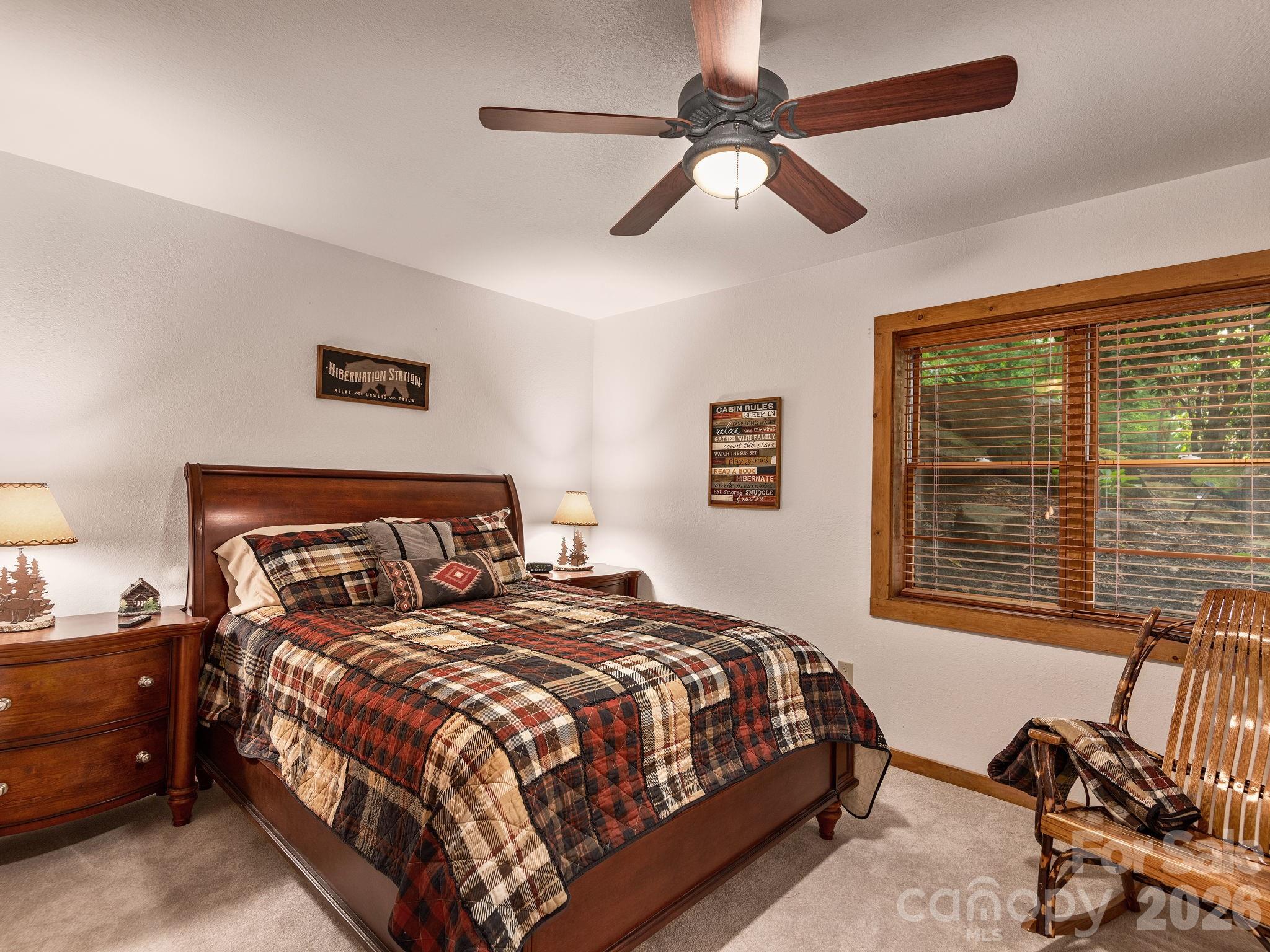 37 Grinnin Sun Road Property Photo 23