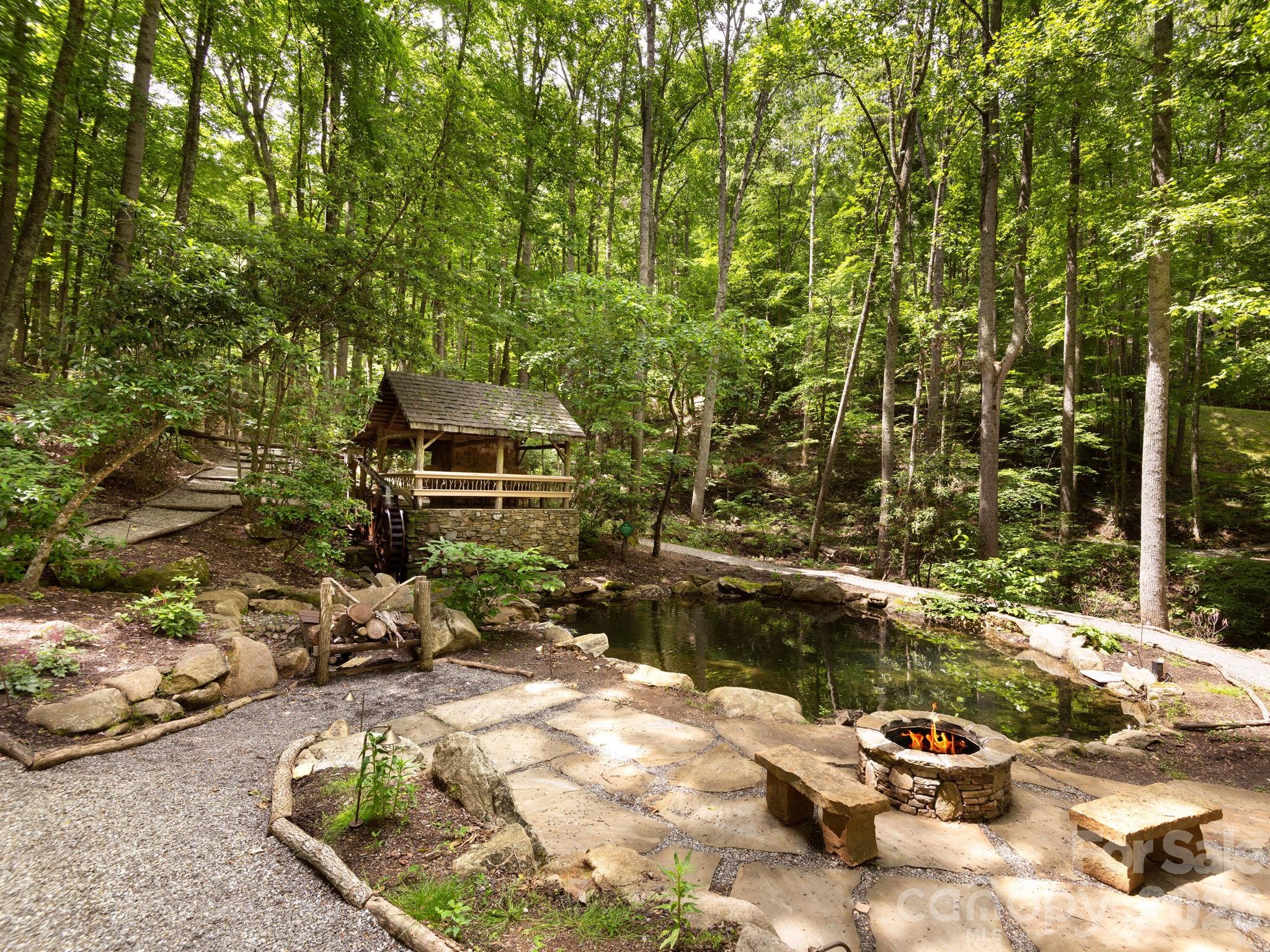 37 Grinnin Sun Road Property Photo 32