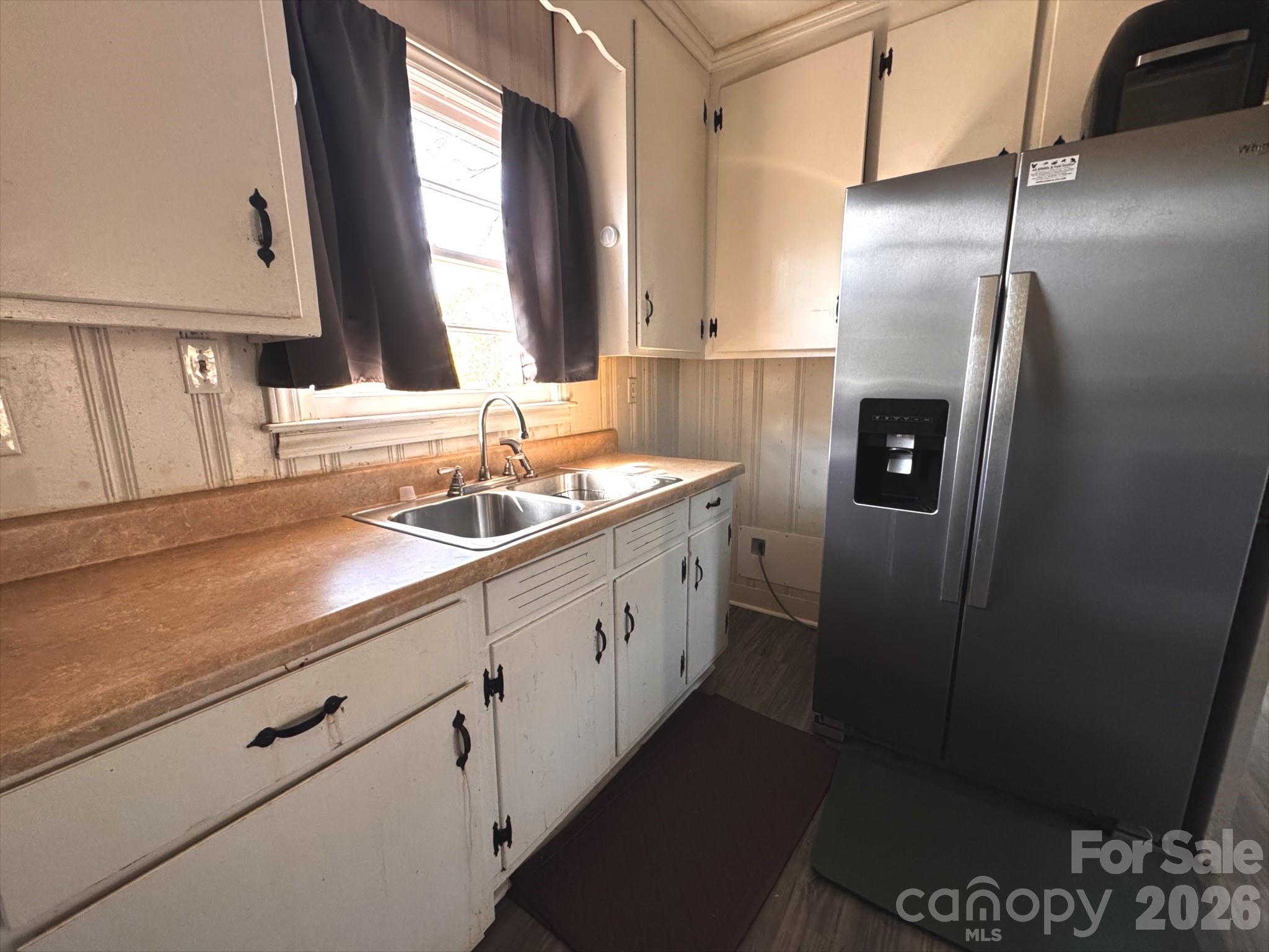 711 Yuma Street Property Photo 5
