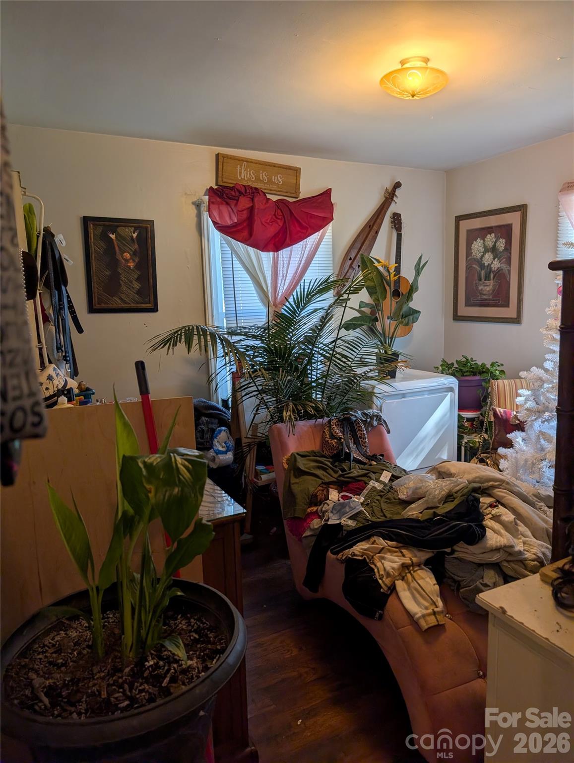 635 Chicago Avenue Property Photo 3