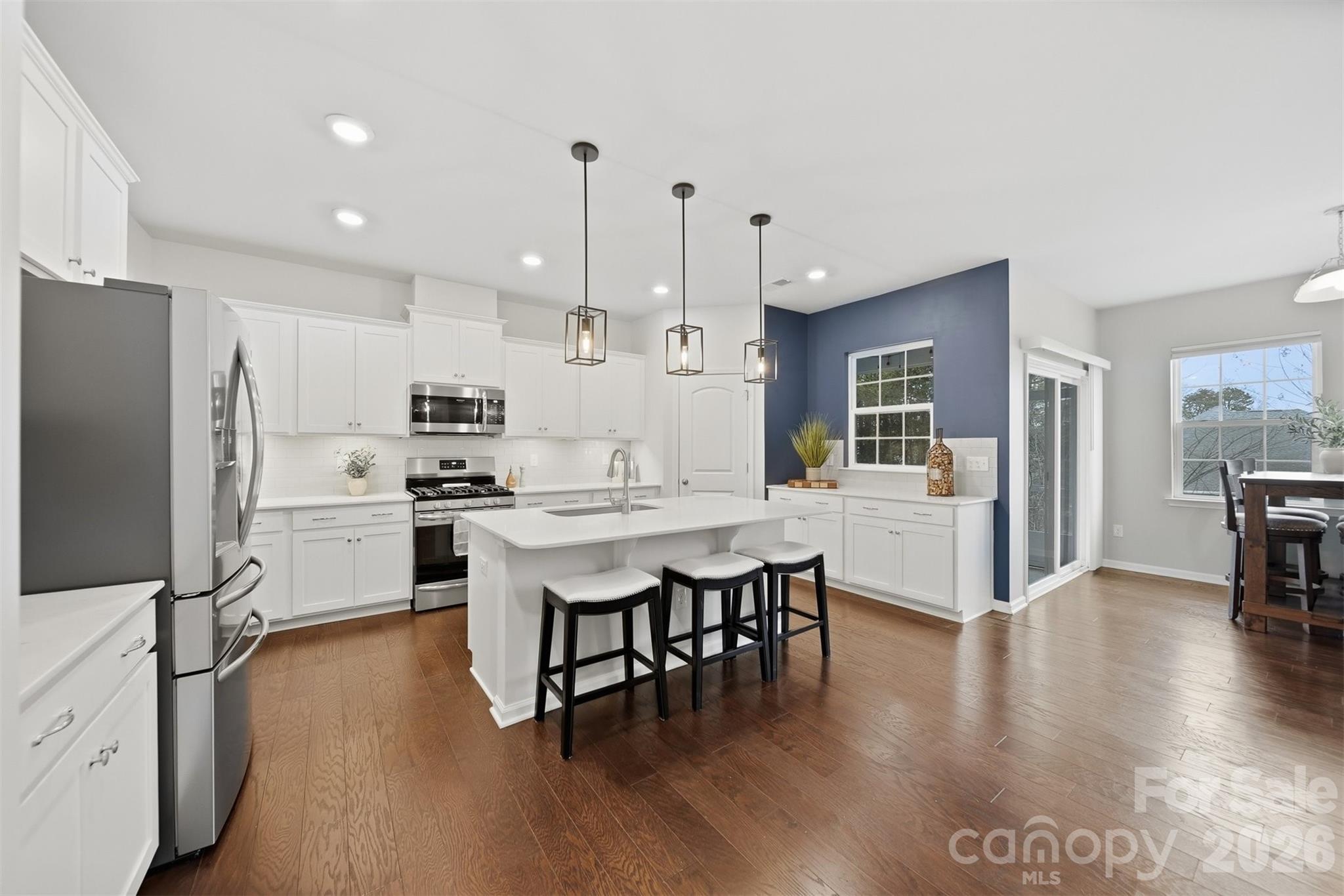 128 W Morehouse Avenue Property Photo 3