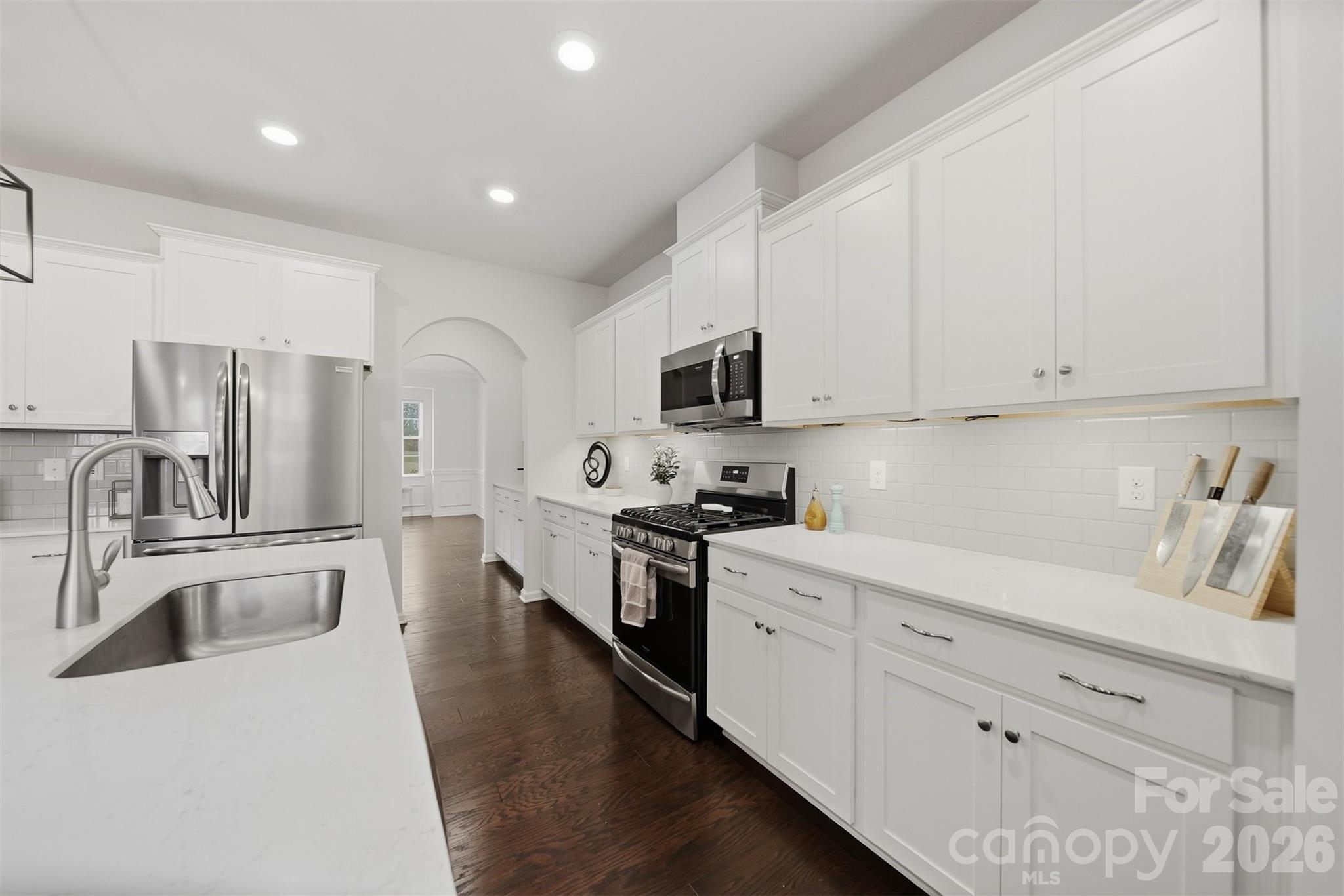 128 W Morehouse Avenue Property Photo 6