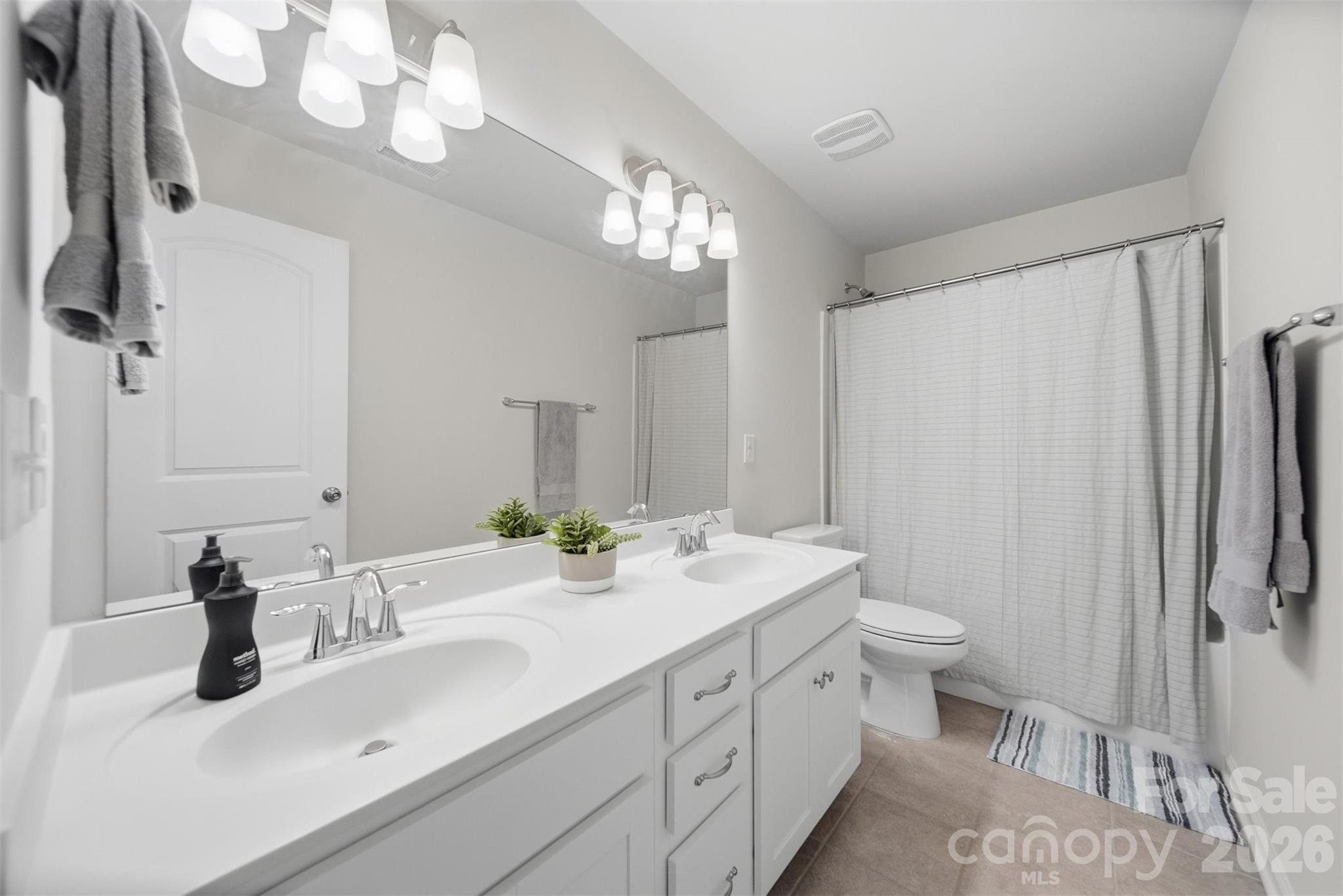 128 W Morehouse Avenue Property Photo 36