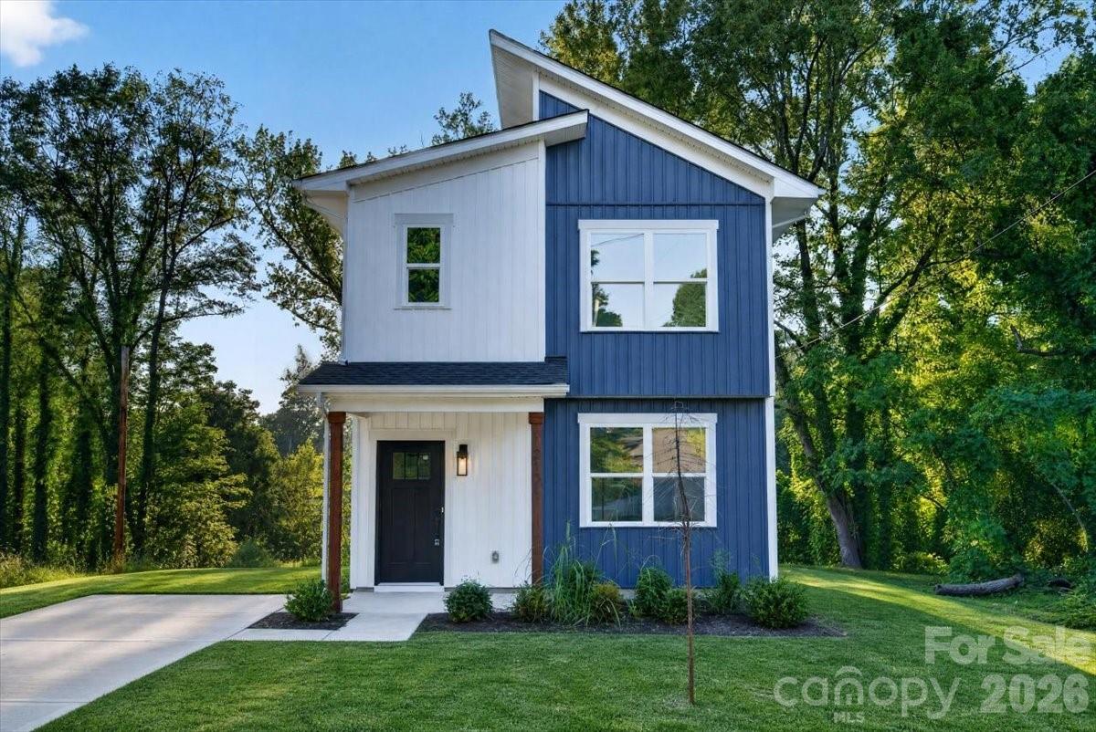 213 Knot Street Property Photo 1