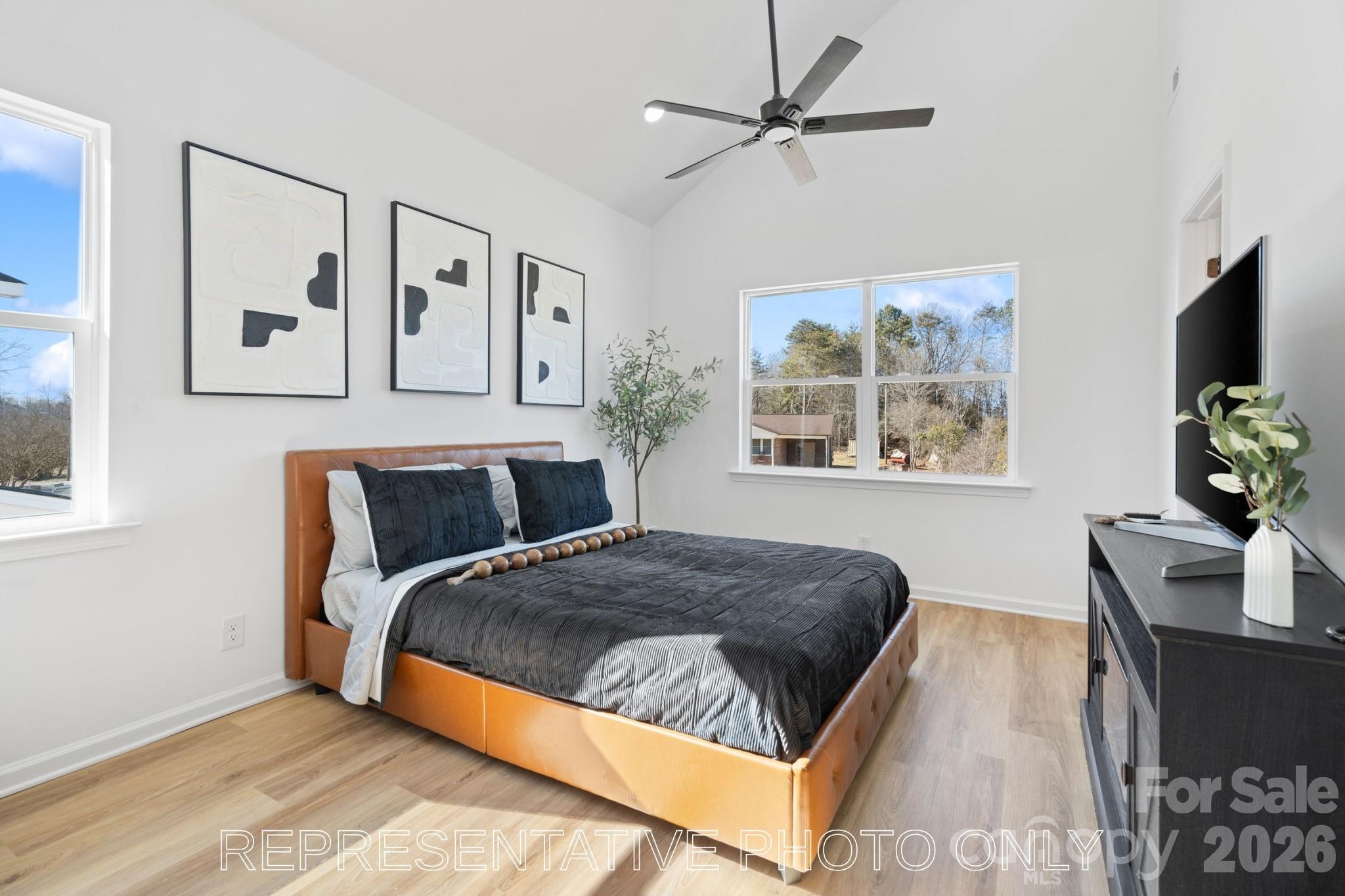 213 Knot Street Property Photo 12
