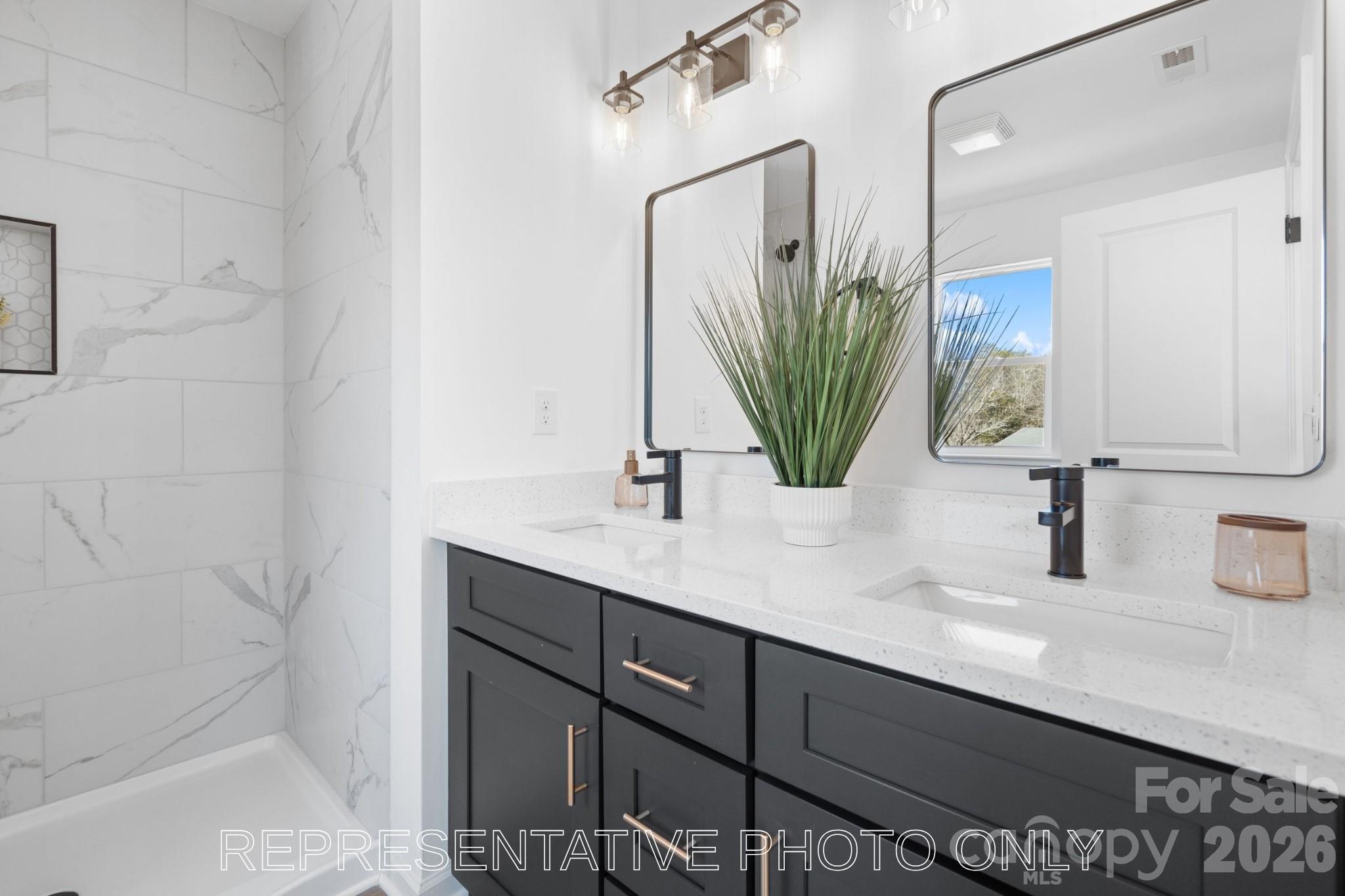 213 Knot Street Property Photo 14