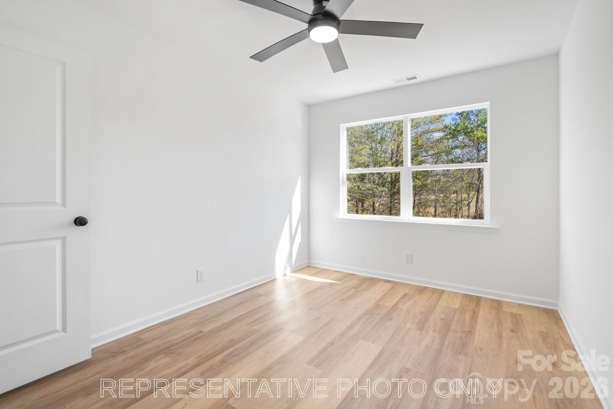 207 Knot Street Property Photo 19