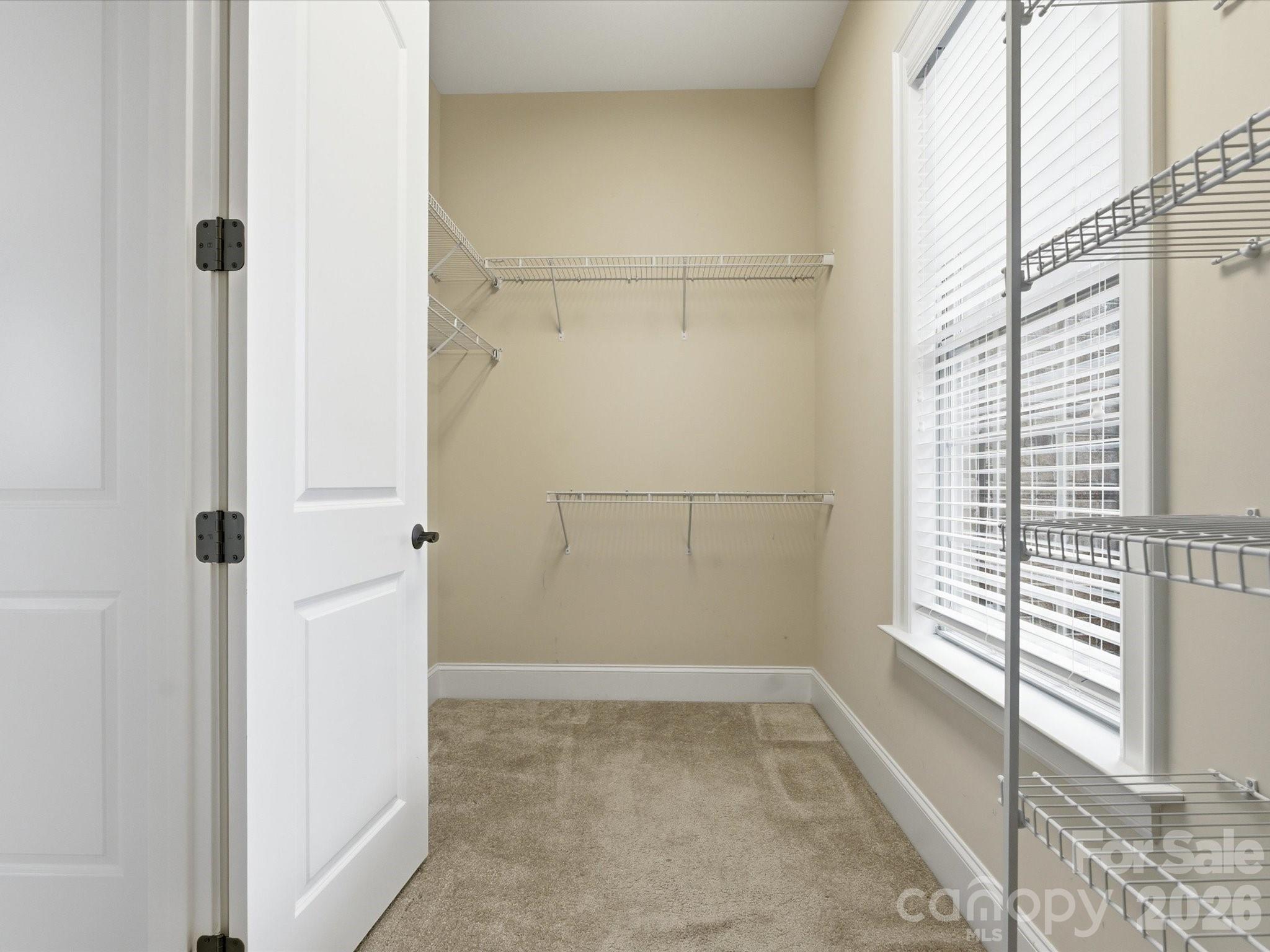 458 Inverness Place Property Photo 22