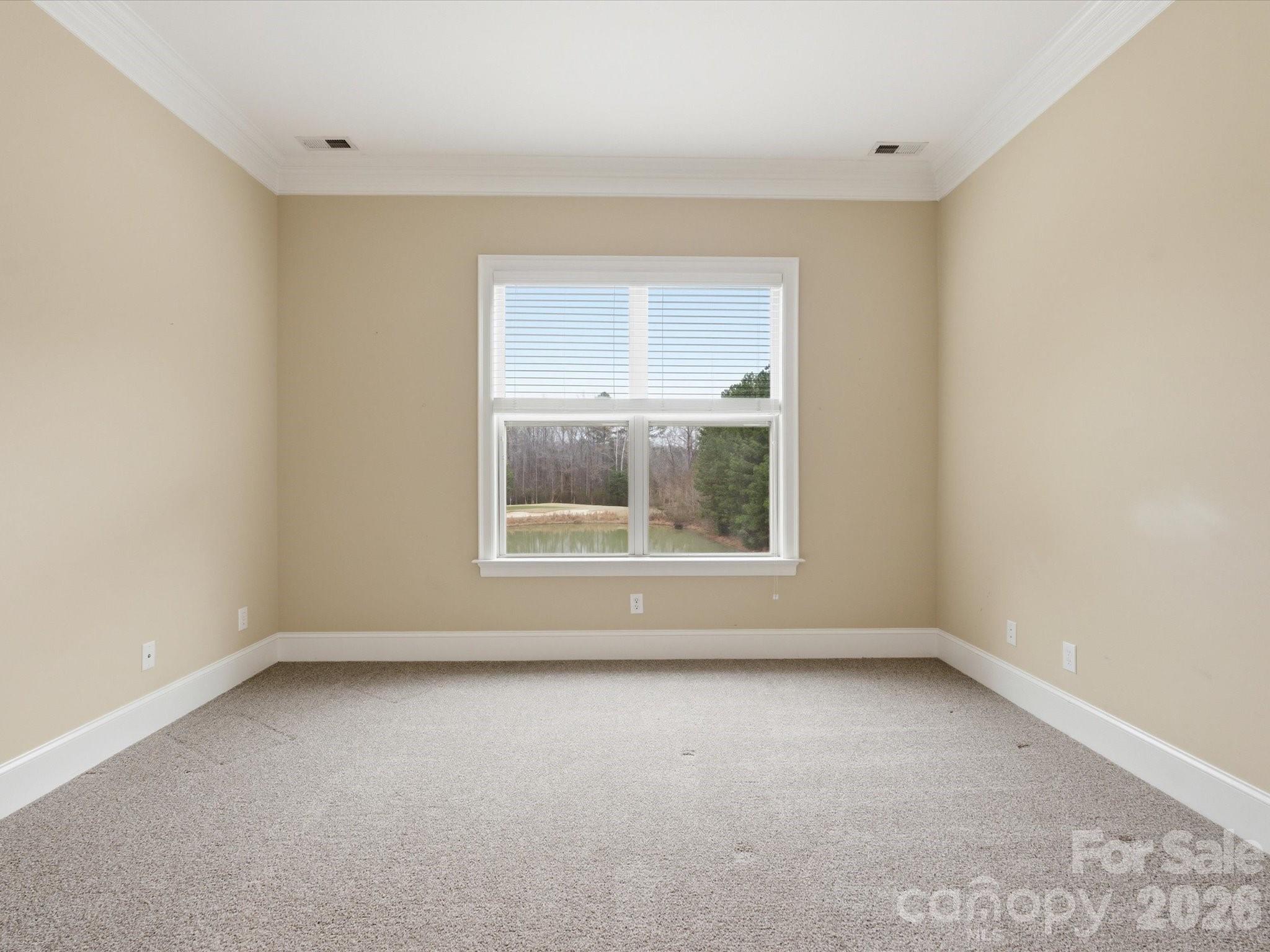 458 Inverness Place Property Photo 24