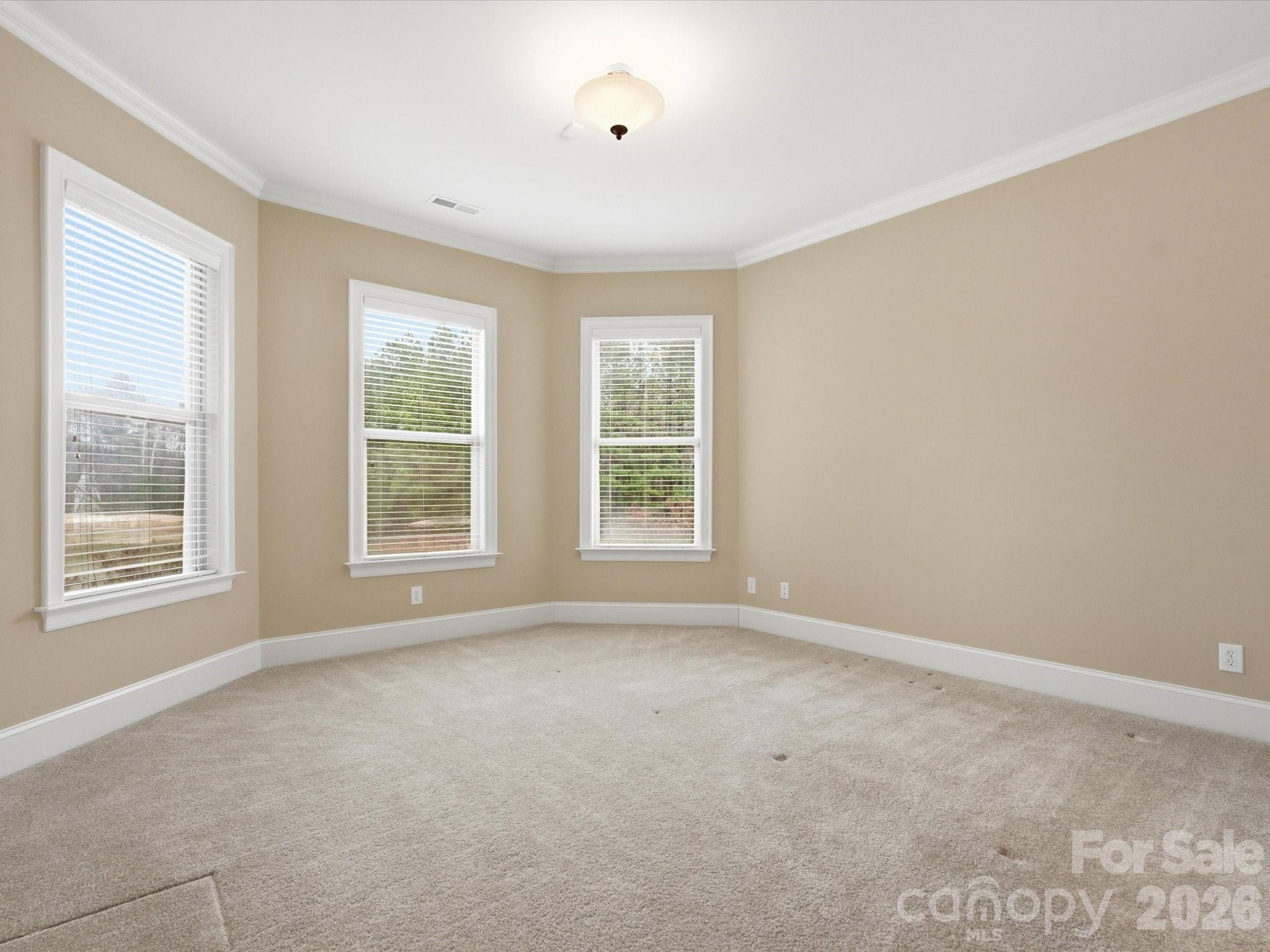 458 Inverness Place Property Photo 26