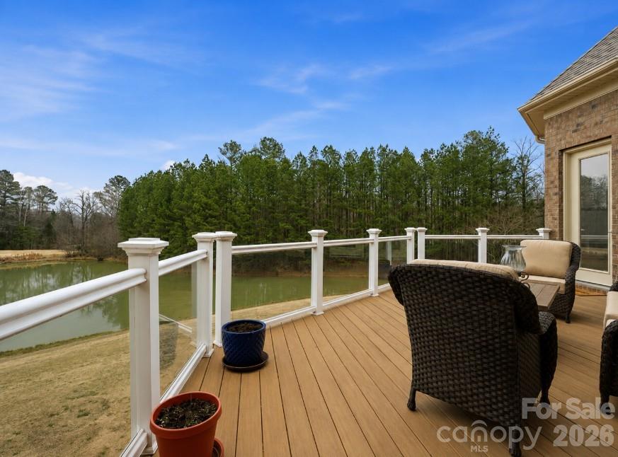458 Inverness Place Property Photo 37