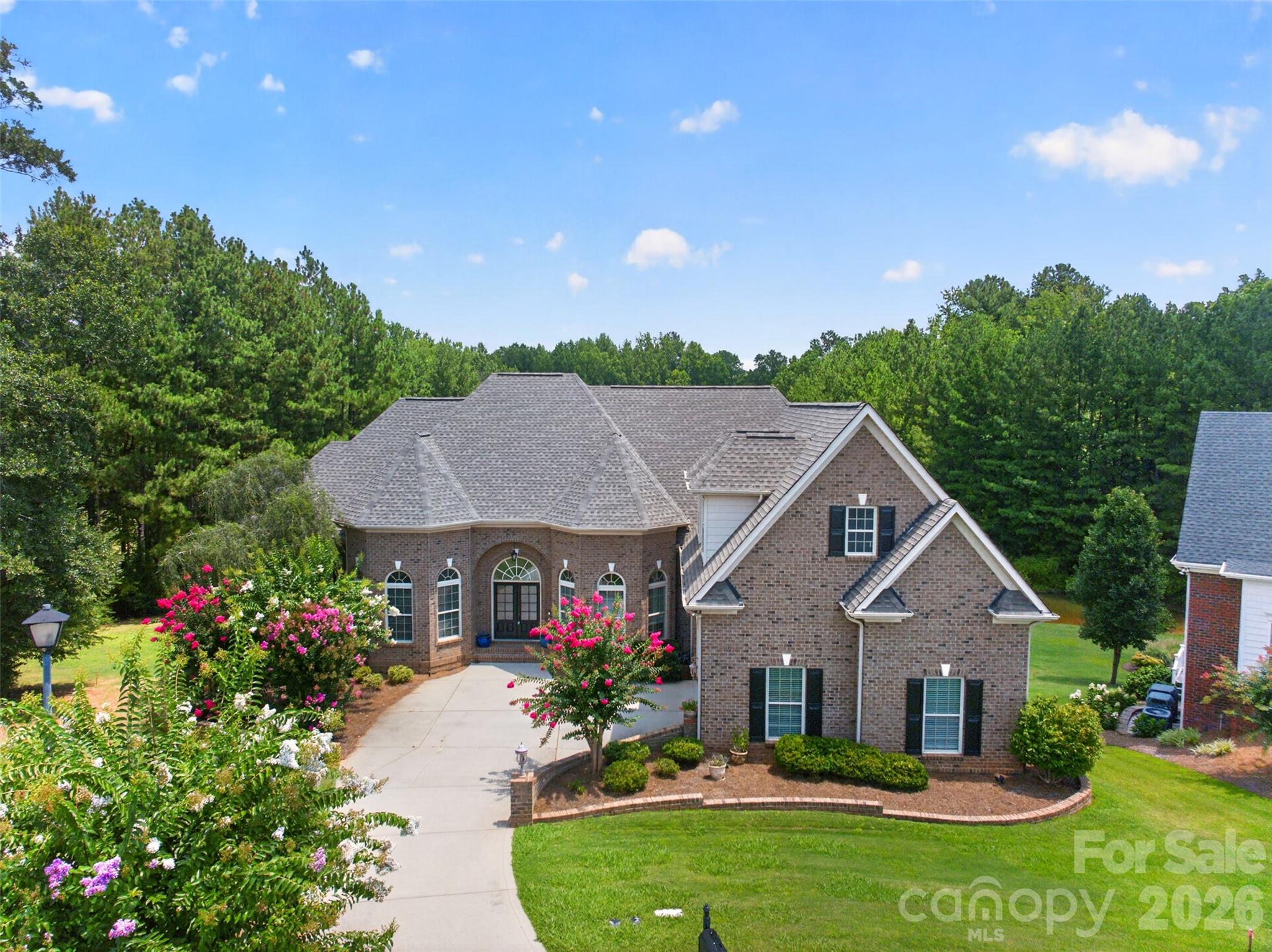 458 Inverness Place Property Photo 42