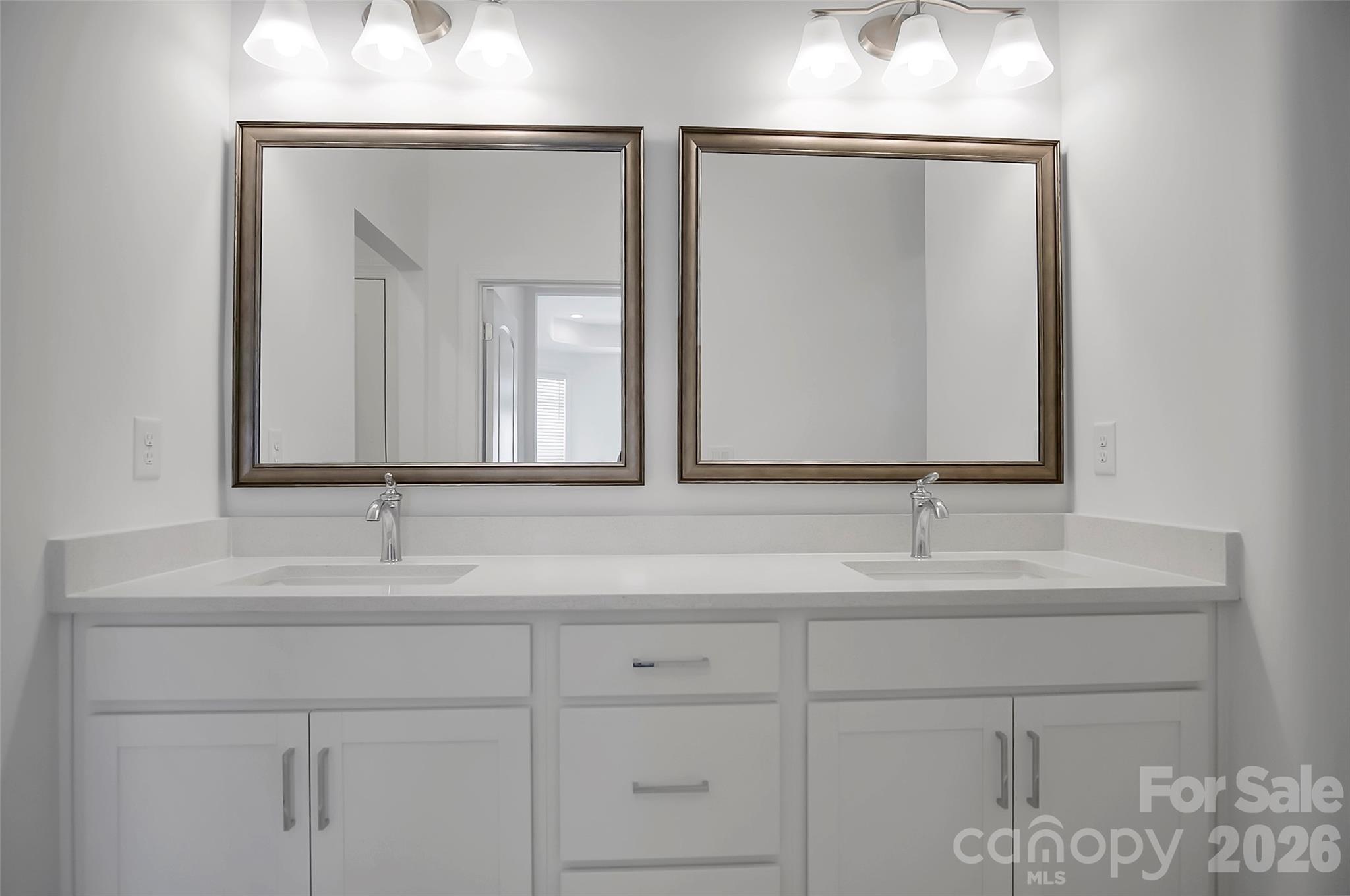 3054 Constitution Lane Property Photo 23