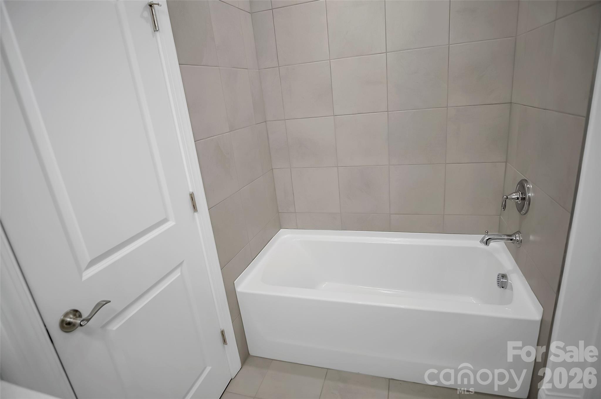 3054 Constitution Lane Property Photo 29