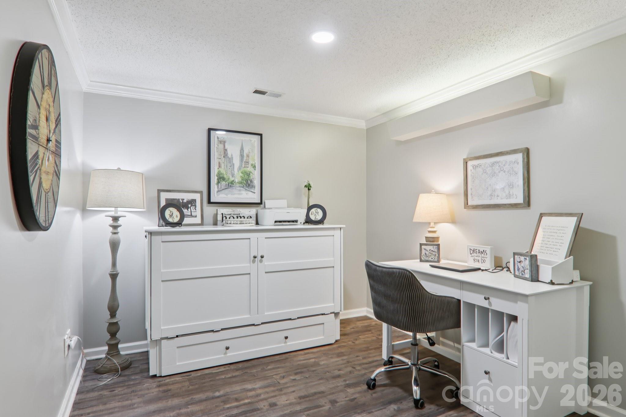 1601 Fleetwood Plaza Property Photo 37