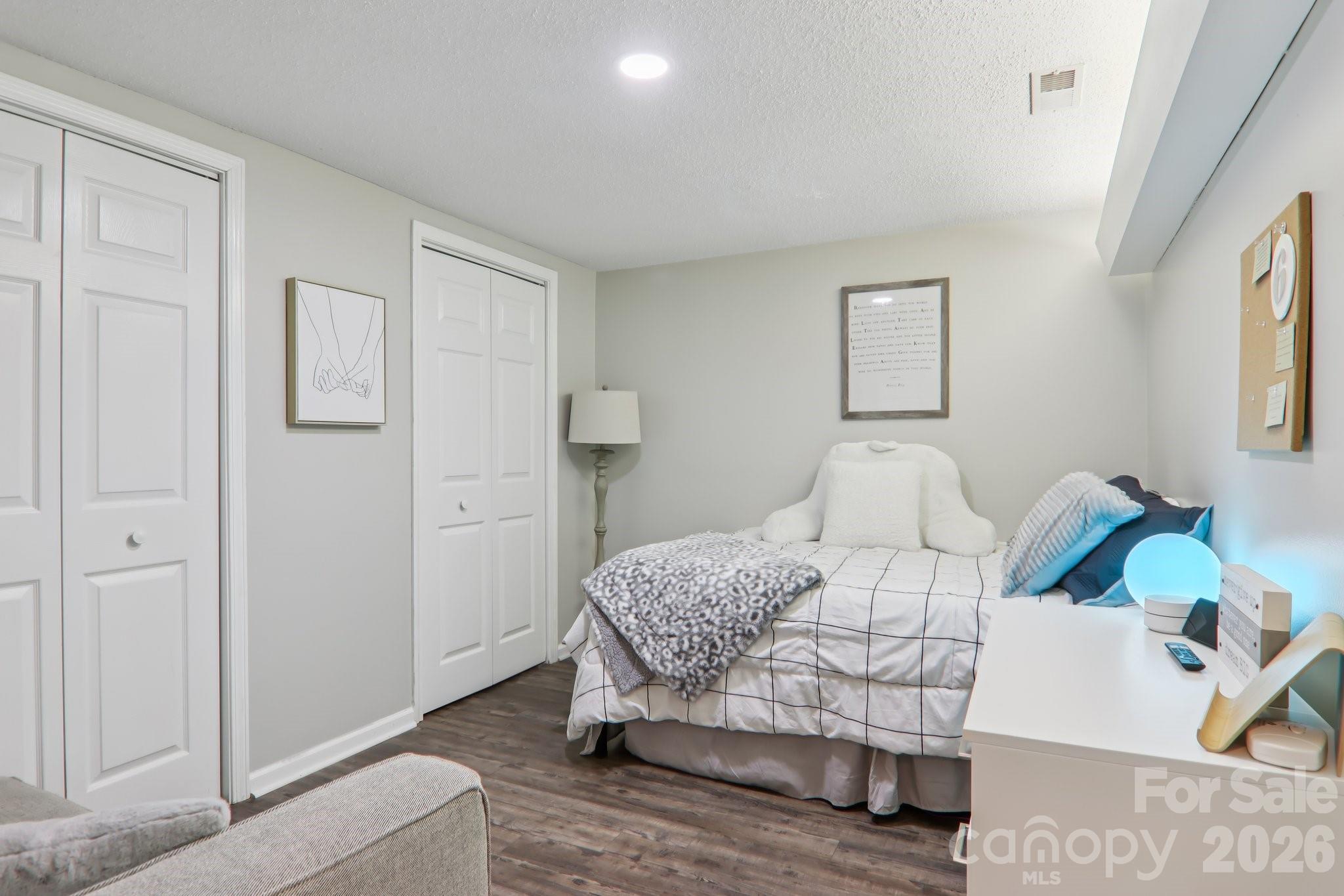 1601 Fleetwood Plaza Property Photo 37