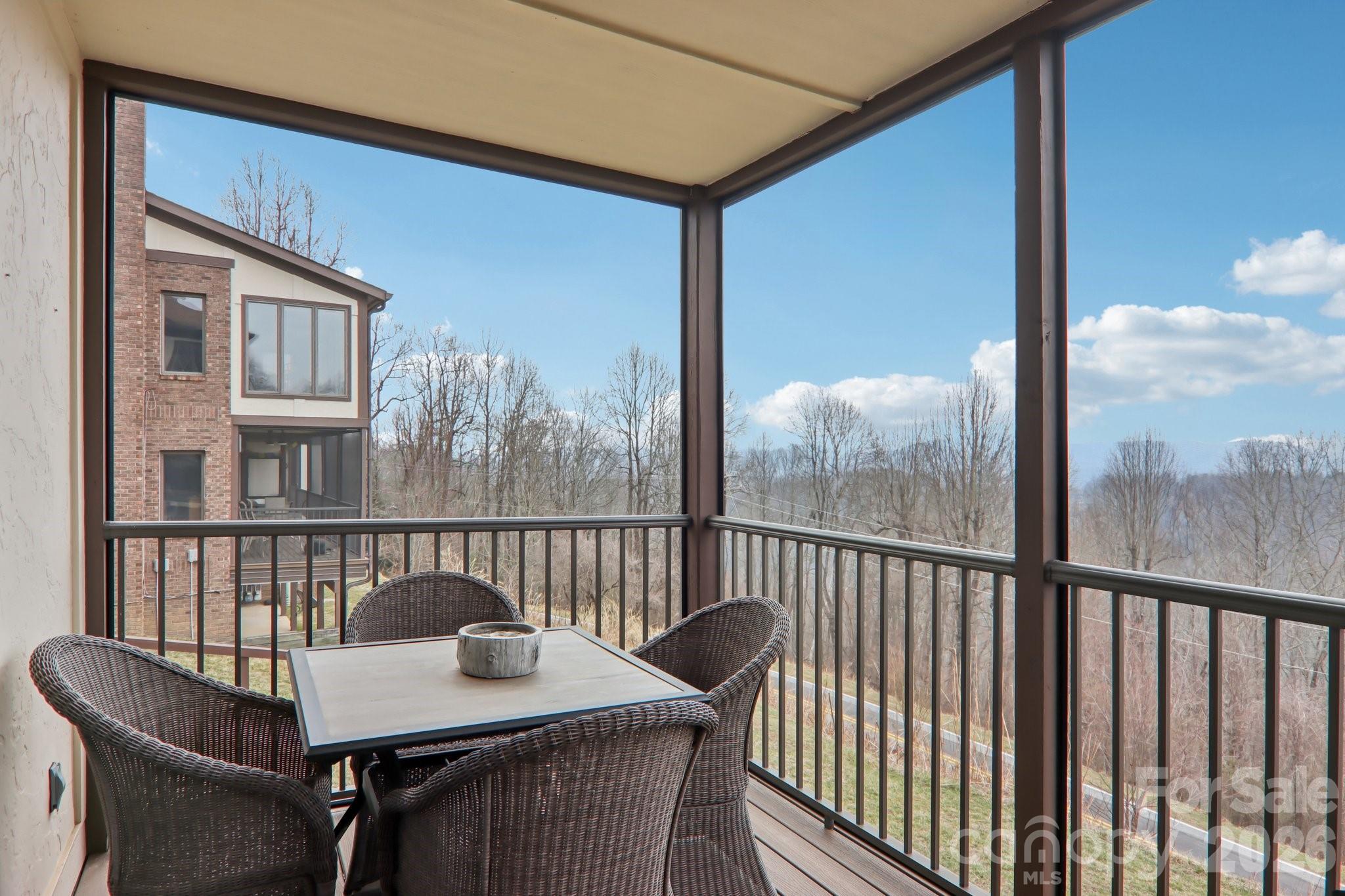 1601 Fleetwood Plaza Property Photo 44