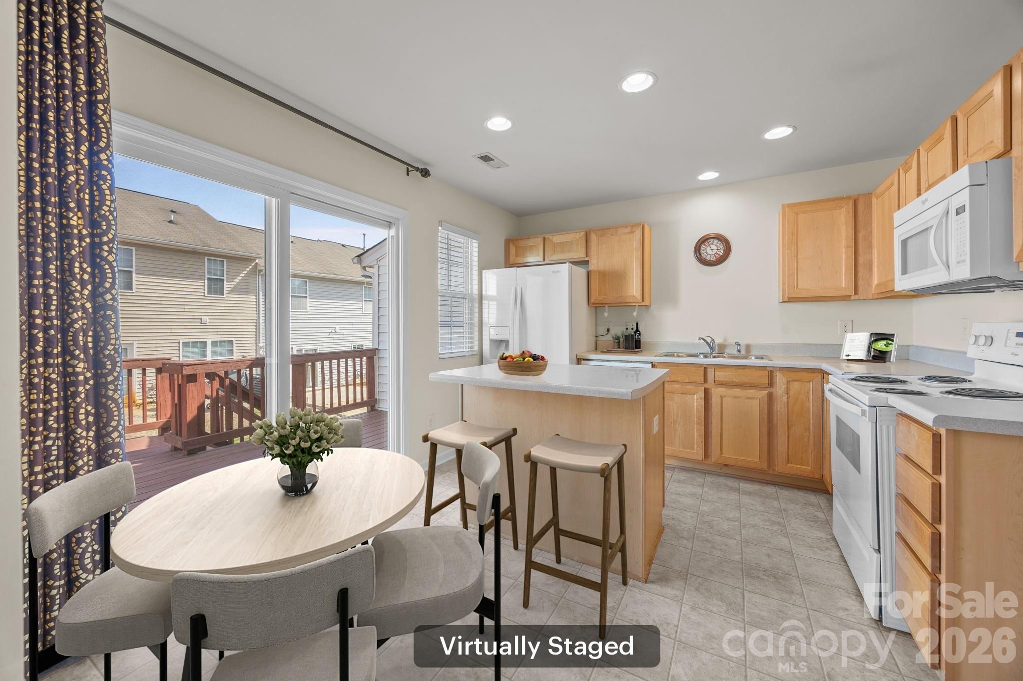 11138 Derryrush Drive Property Photo 4