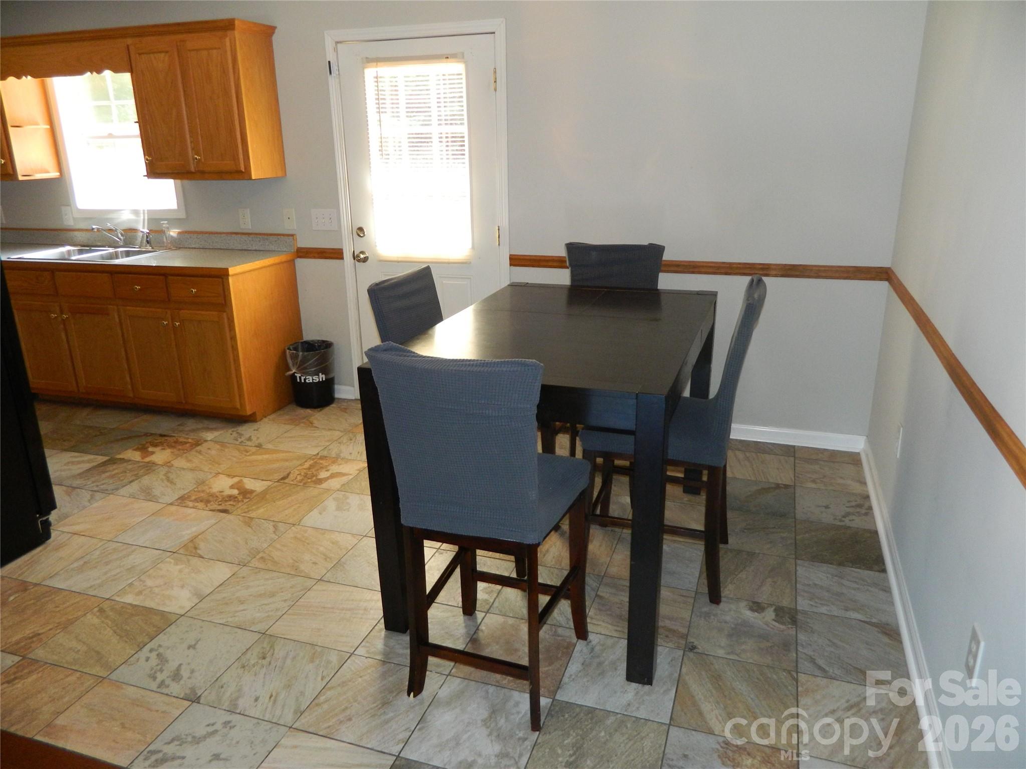 5320 Eider Lane Property Photo 10