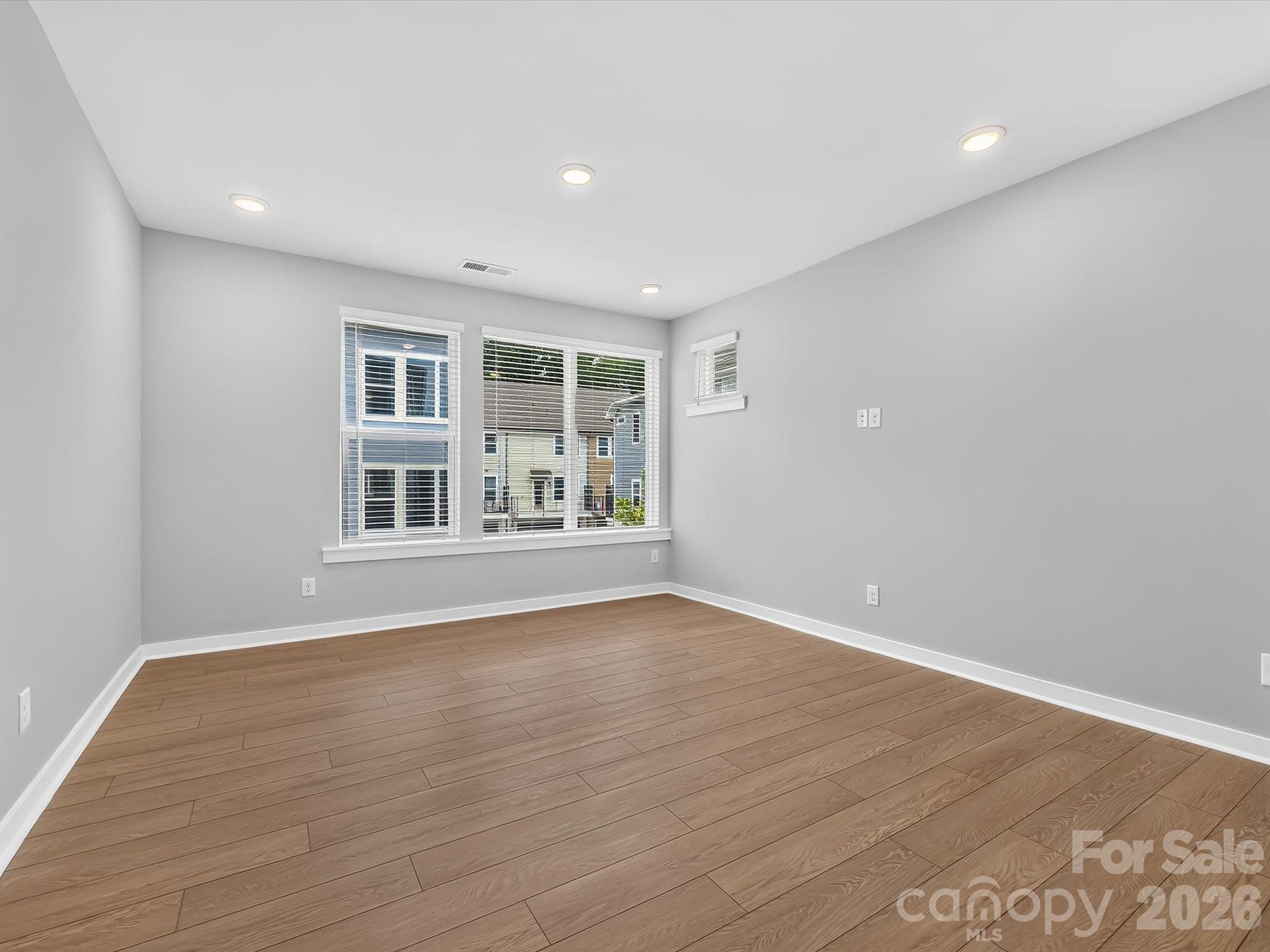 1128 Bismuth Lane Property Photo 13