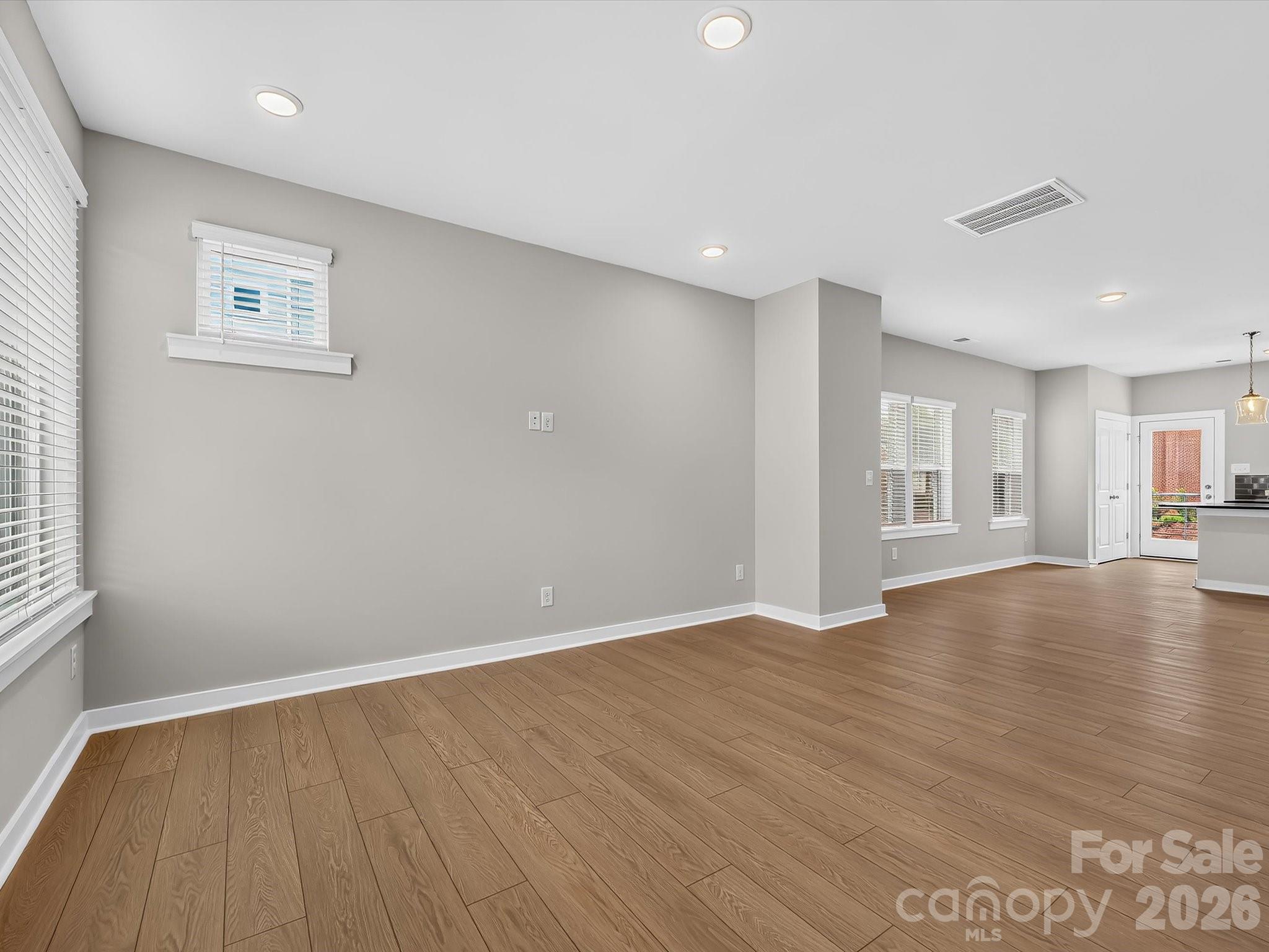 1128 Bismuth Lane Property Photo 16