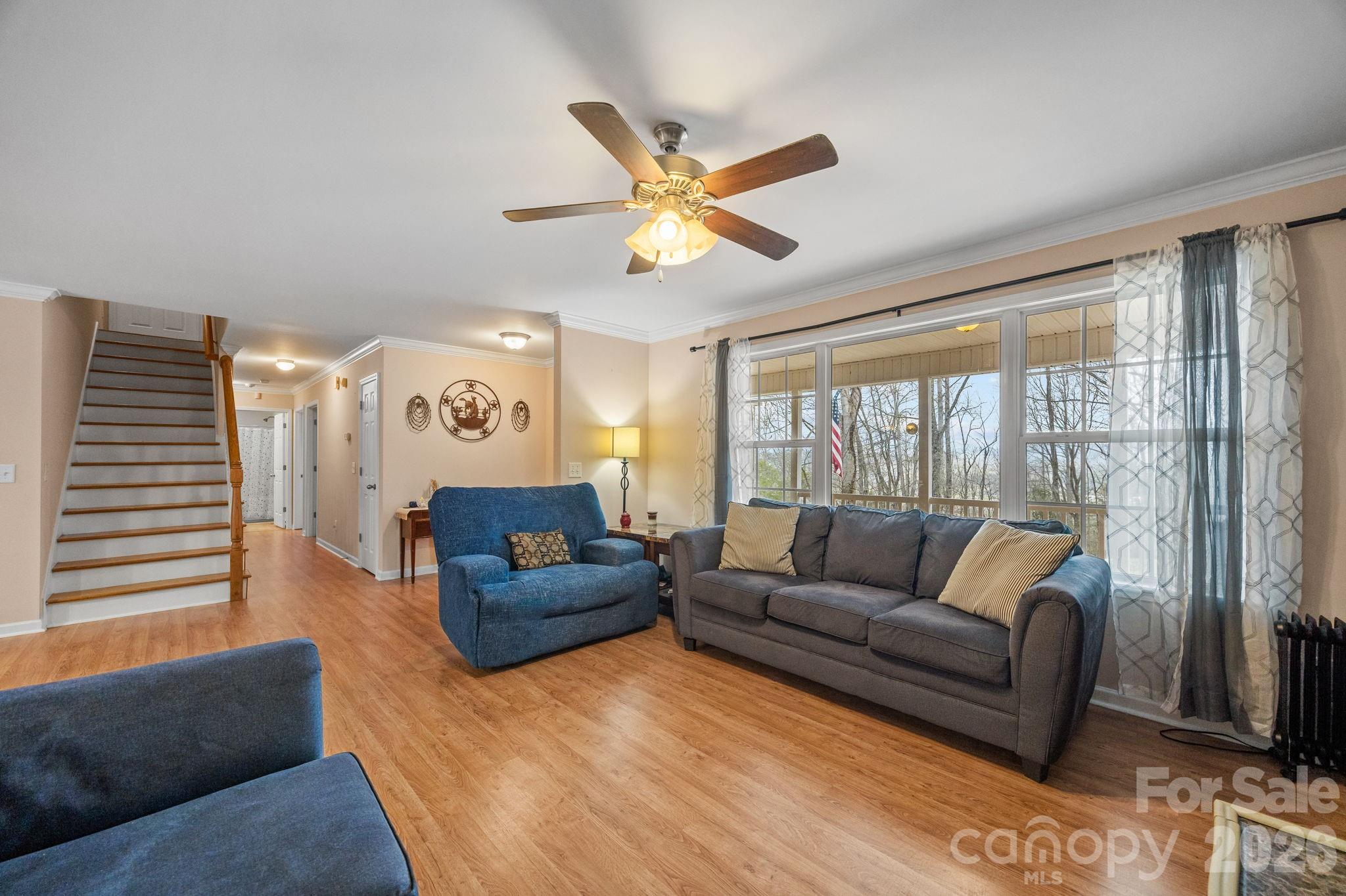 400 Honey Locust Trail Property Photo 14