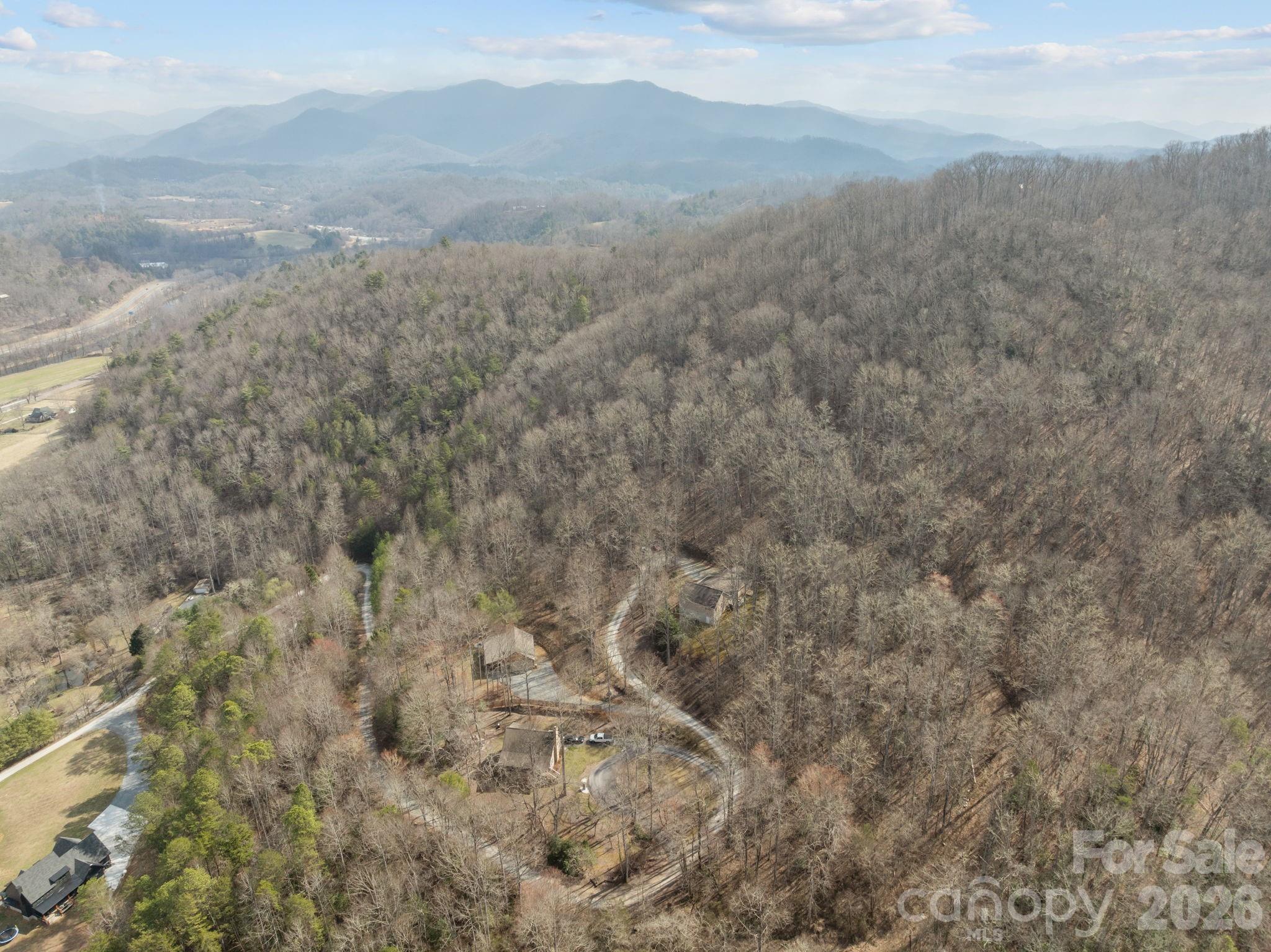 400 Honey Locust Trail Property Photo 37