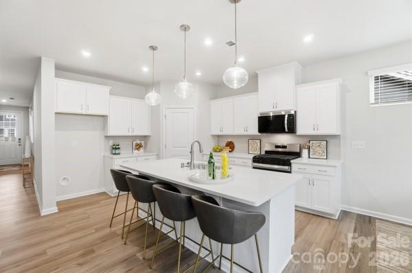 1450 Honey Trail Property Photo 8