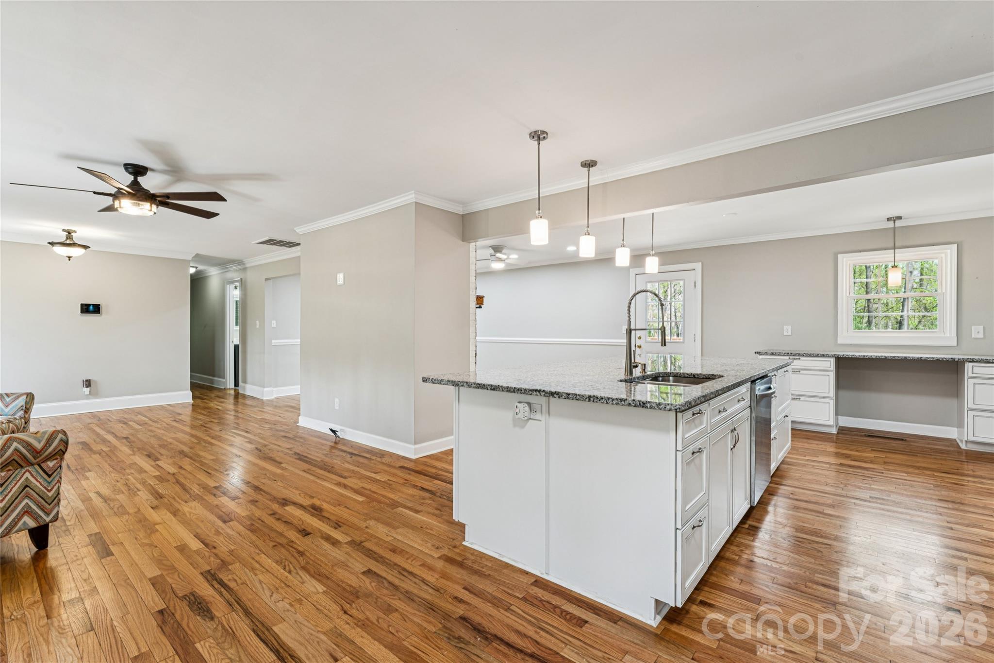 604 Sunnybrook Drive Property Photo 3