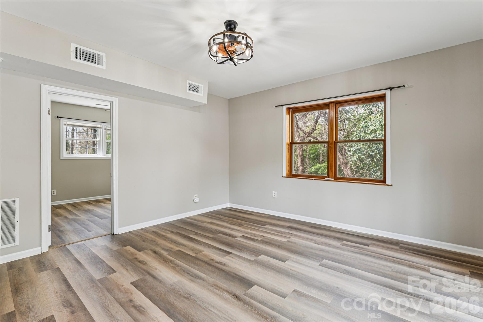604 Sunnybrook Drive Property Photo 20