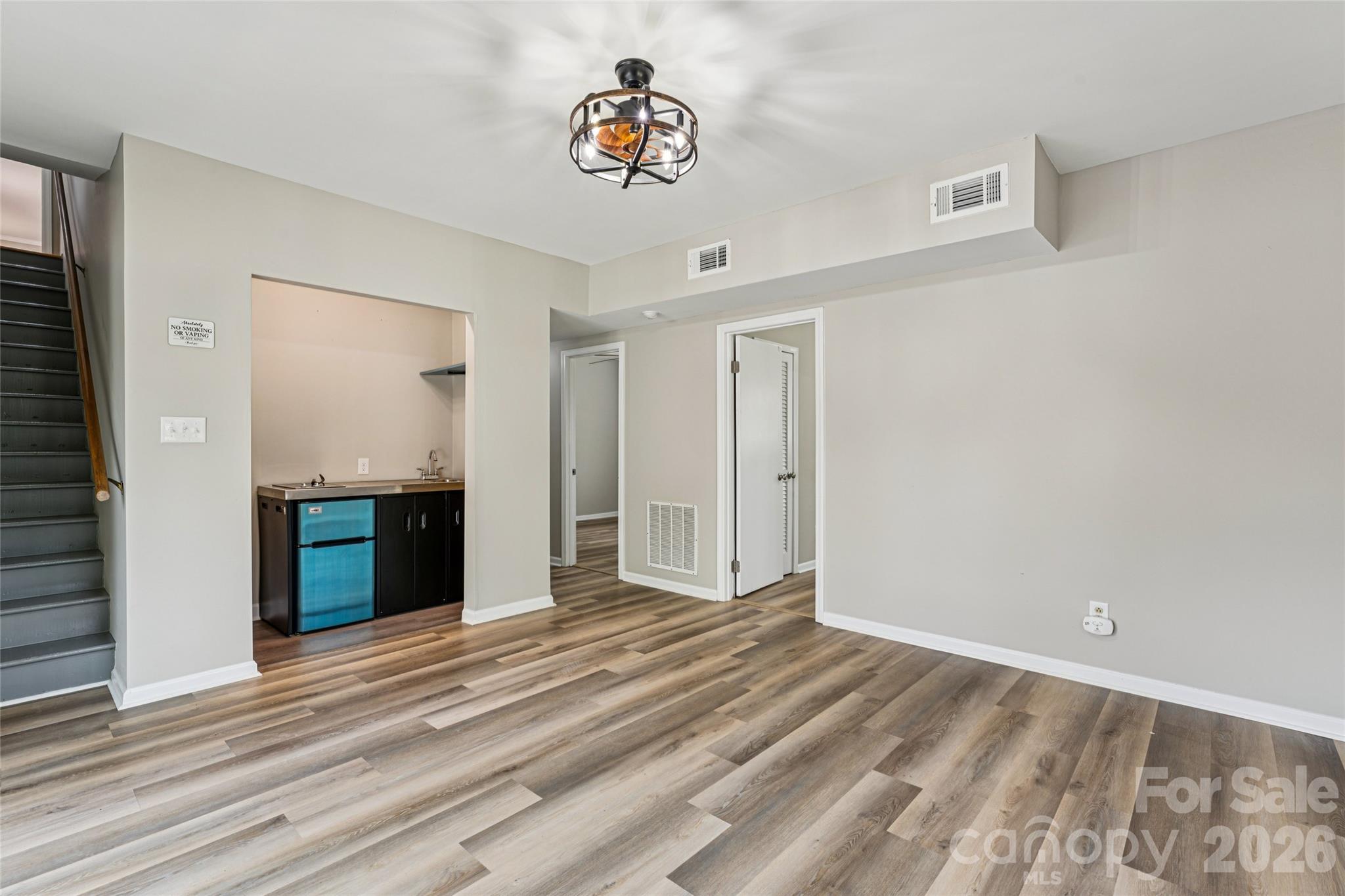 604 Sunnybrook Drive Property Photo 22