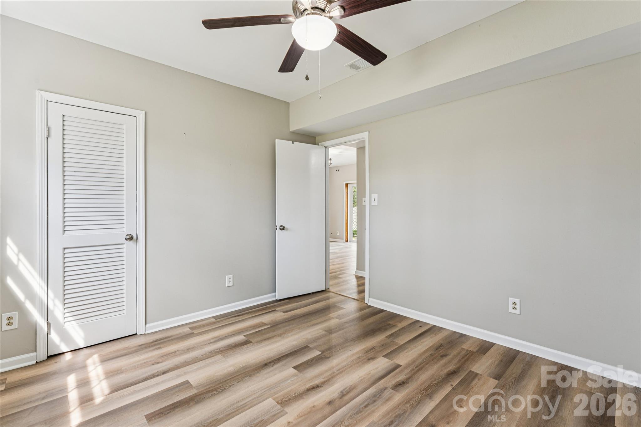 604 Sunnybrook Drive Property Photo 24